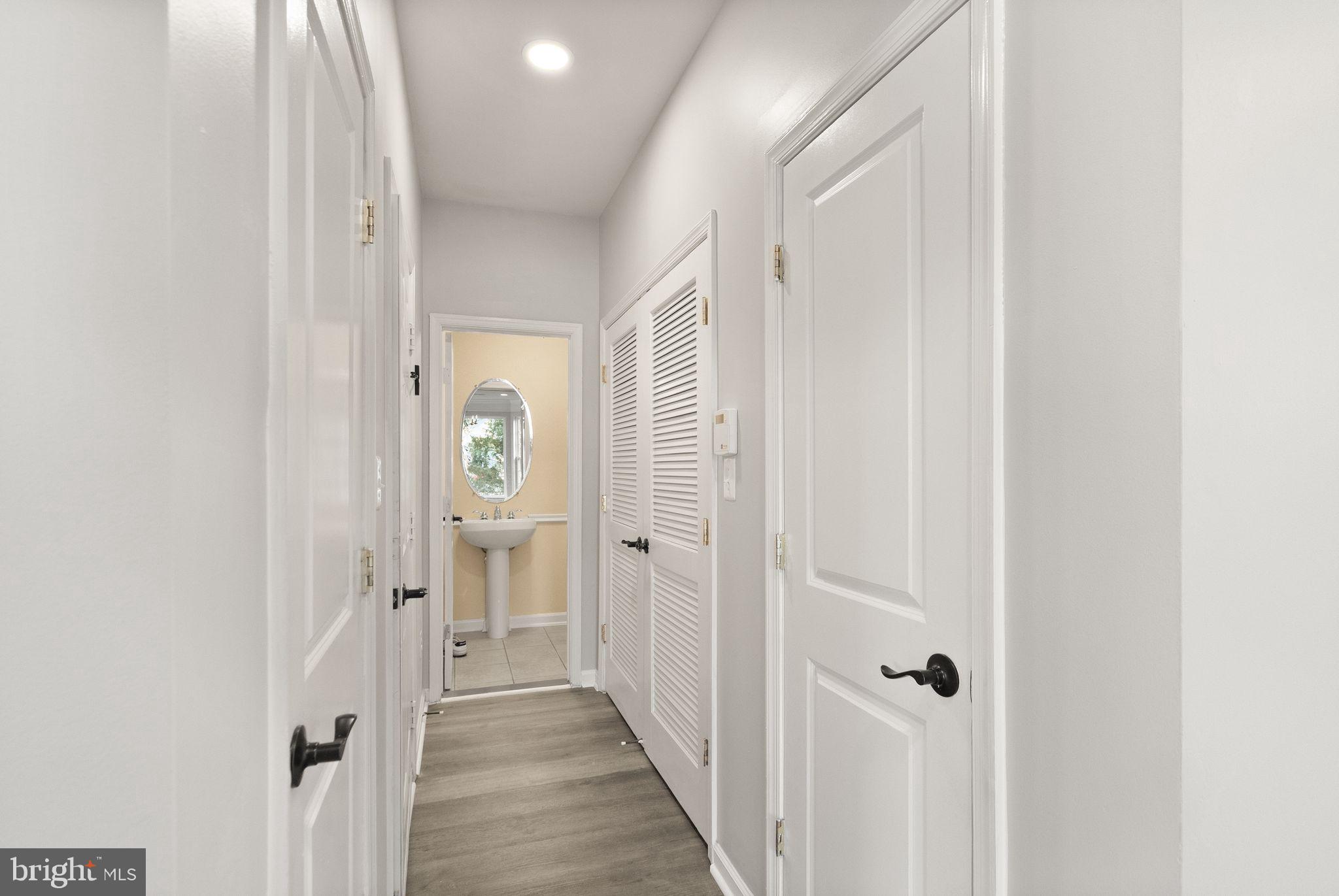 PEMBROOKE - Residential Lease