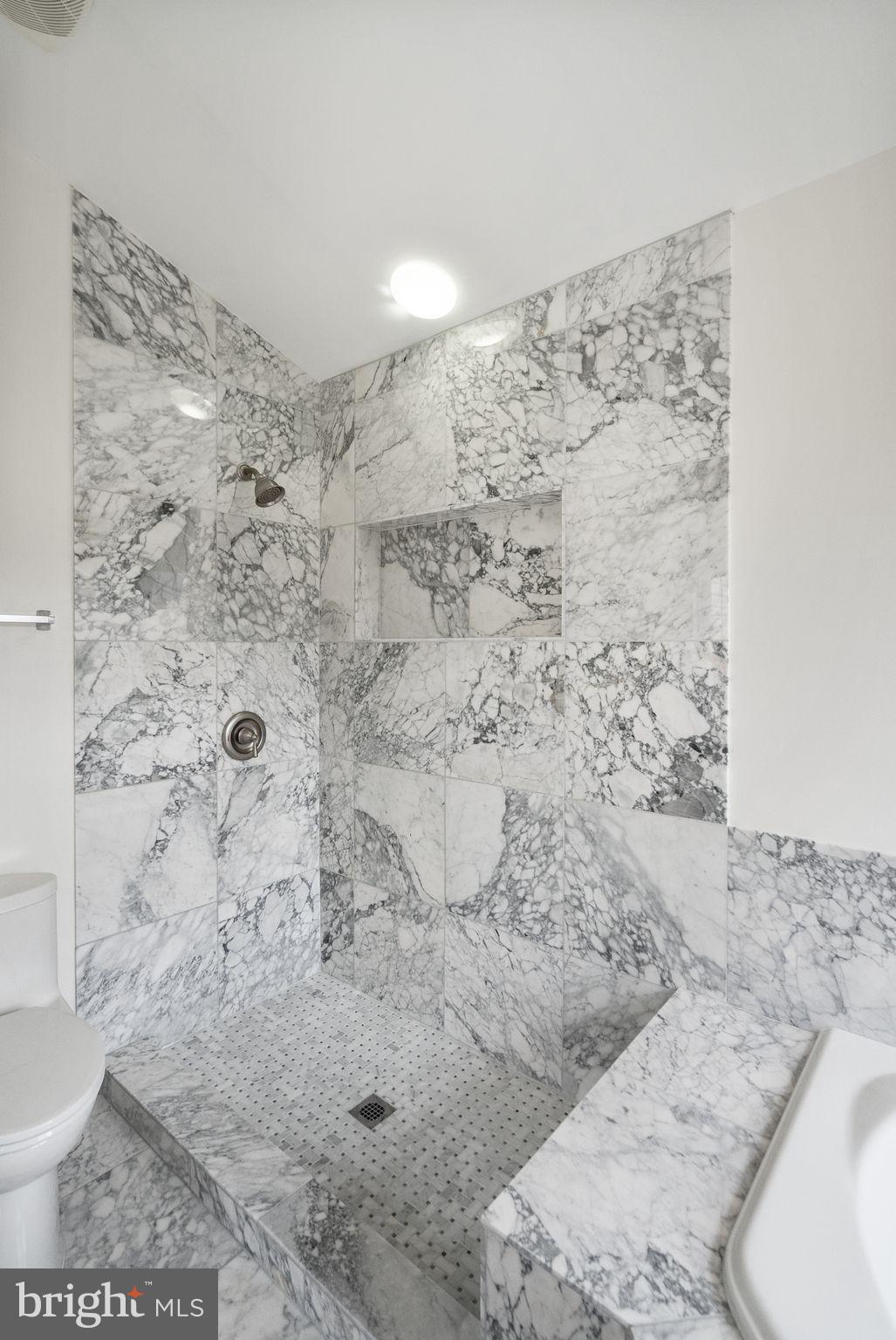 PEMBROOKE - Residential Lease