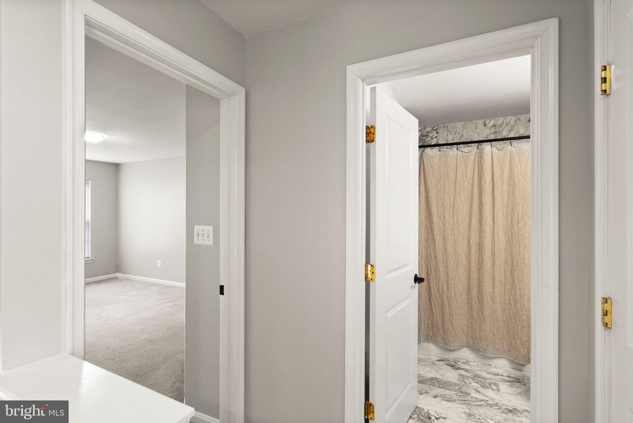 PEMBROOKE - Residential Lease