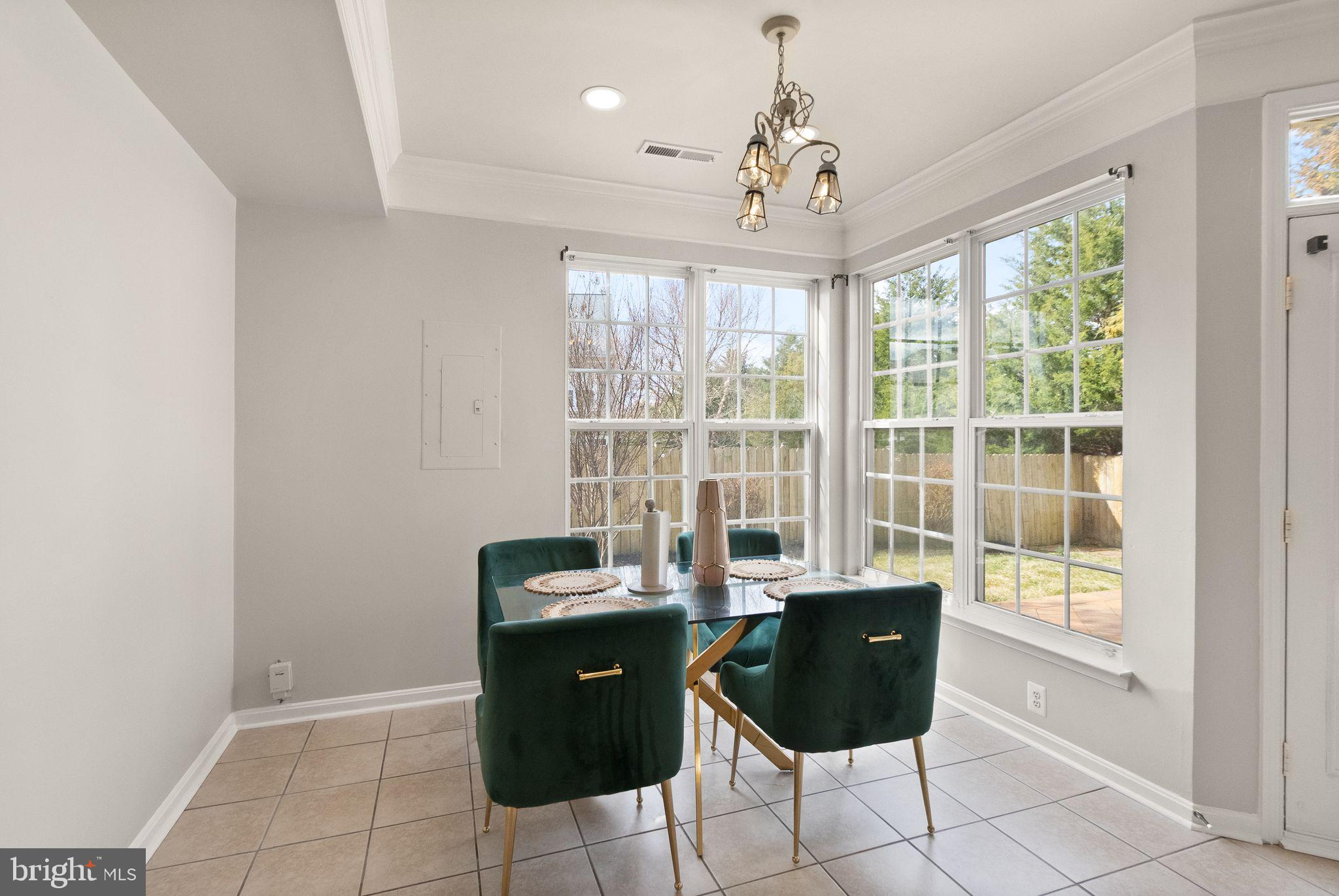 PEMBROOKE - Residential Lease