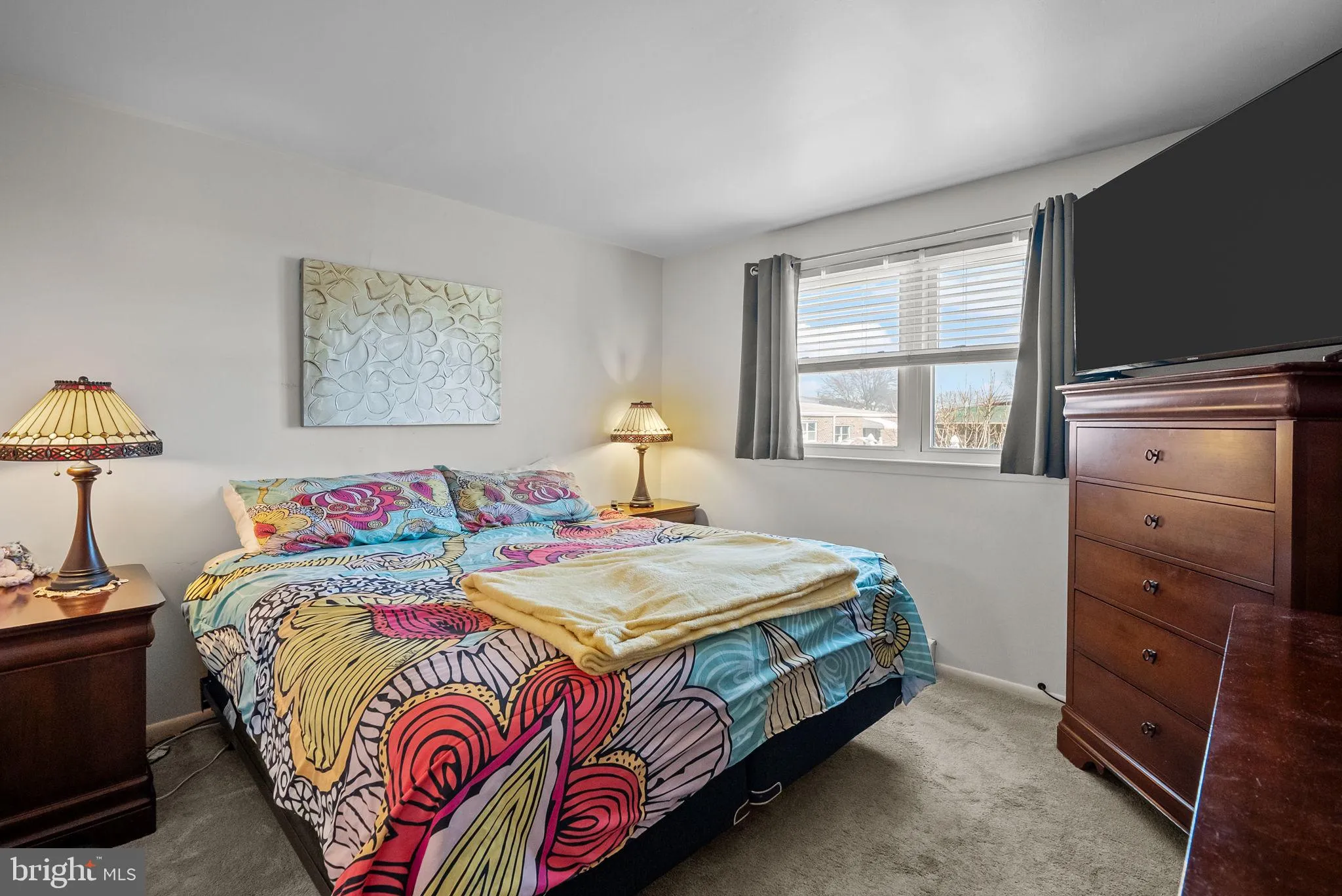 Philadelphia, Pennsylvania 19116, United States, 3 Bedrooms Bedrooms, ,3 BathroomsBathrooms,Residential,Pending,91109