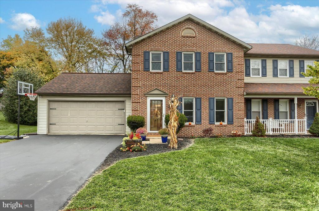 Photo of 212 Pleasant Hill Drive, Lititz, PA 17543 (MLS # PALA2042970)