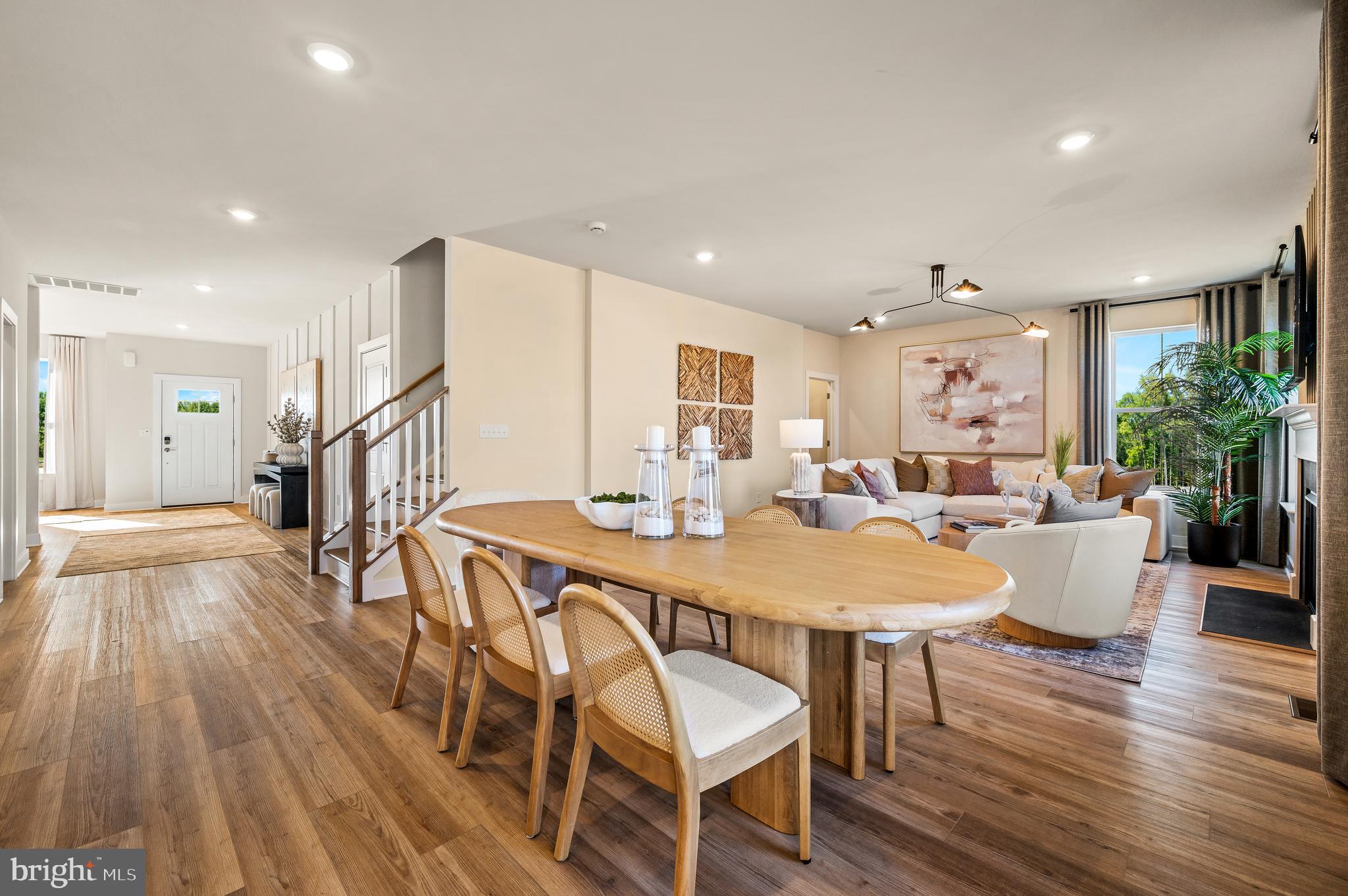 FARM VIEW - Residential