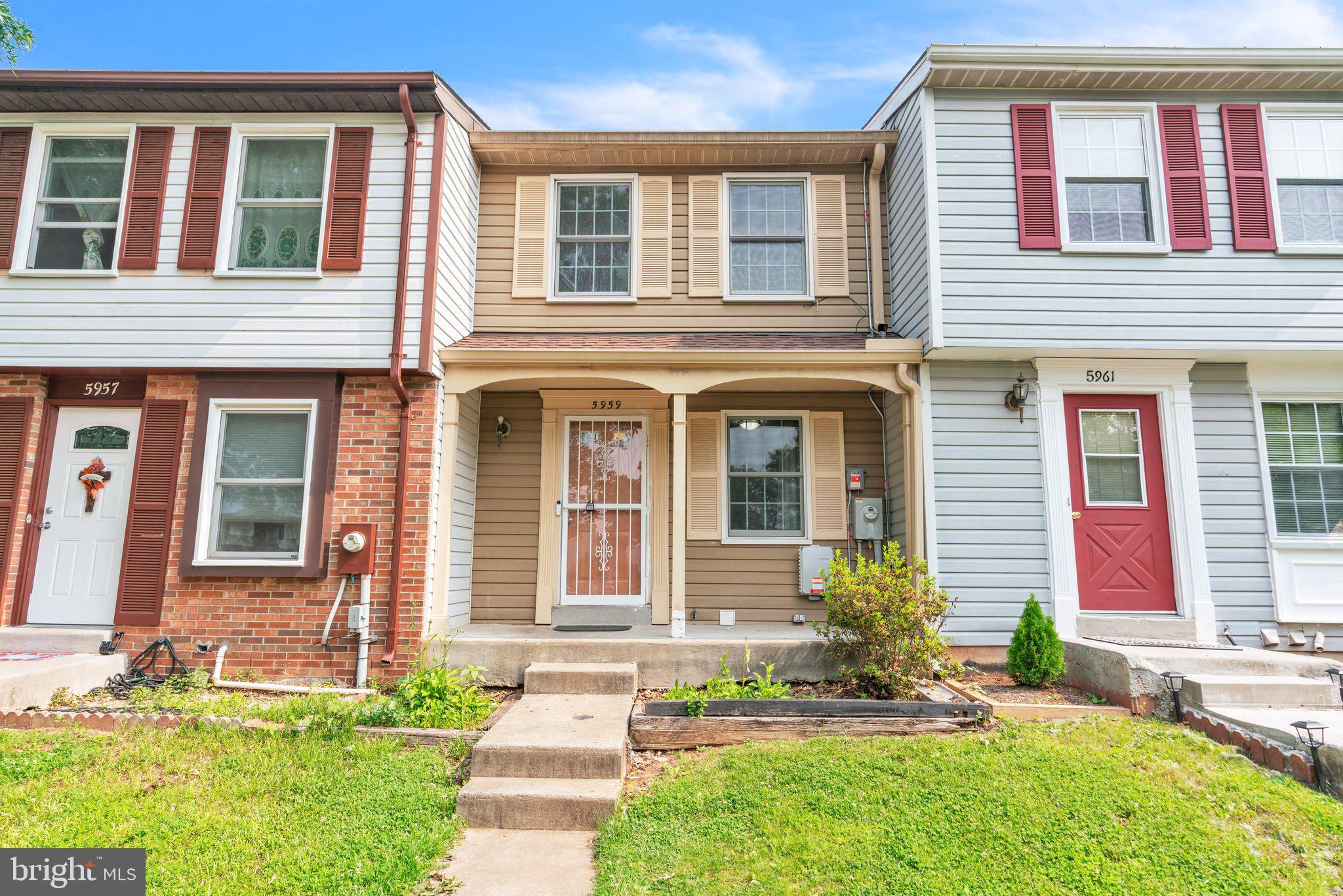 5959 ROWANBERRY DRIVE 8 E