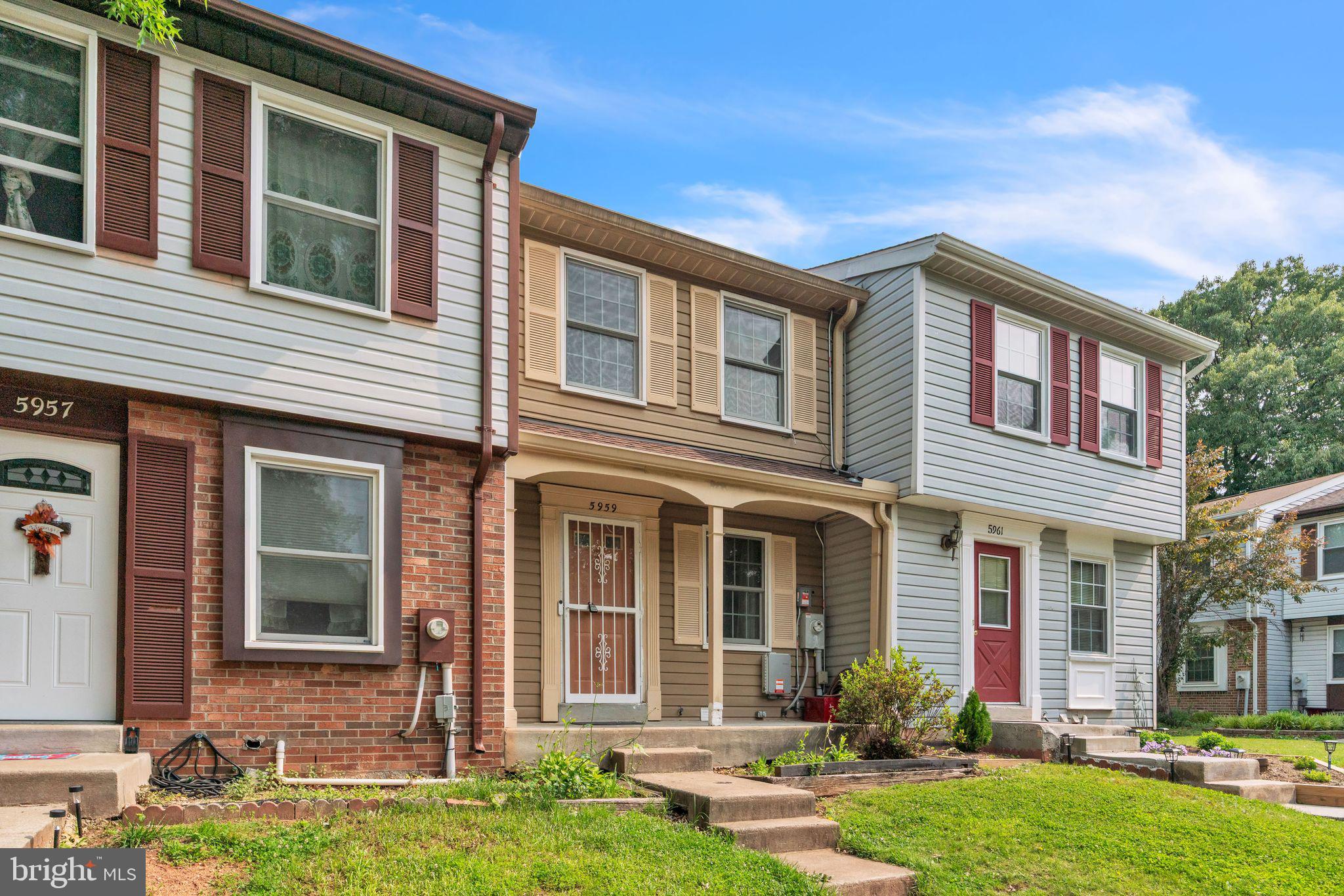 5959 ROWANBERRY DRIVE 8 E