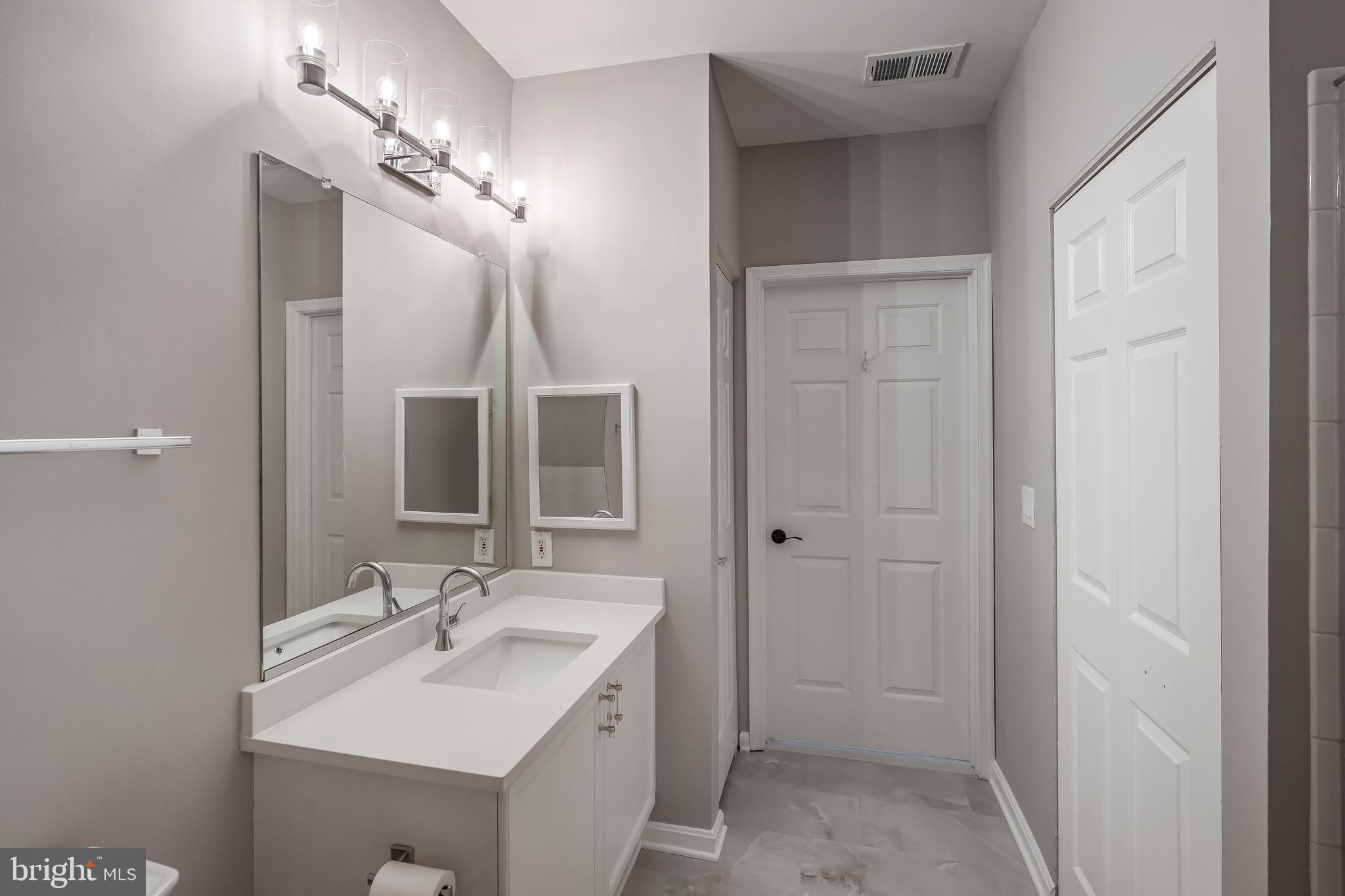 WESTBRIAR - Residential