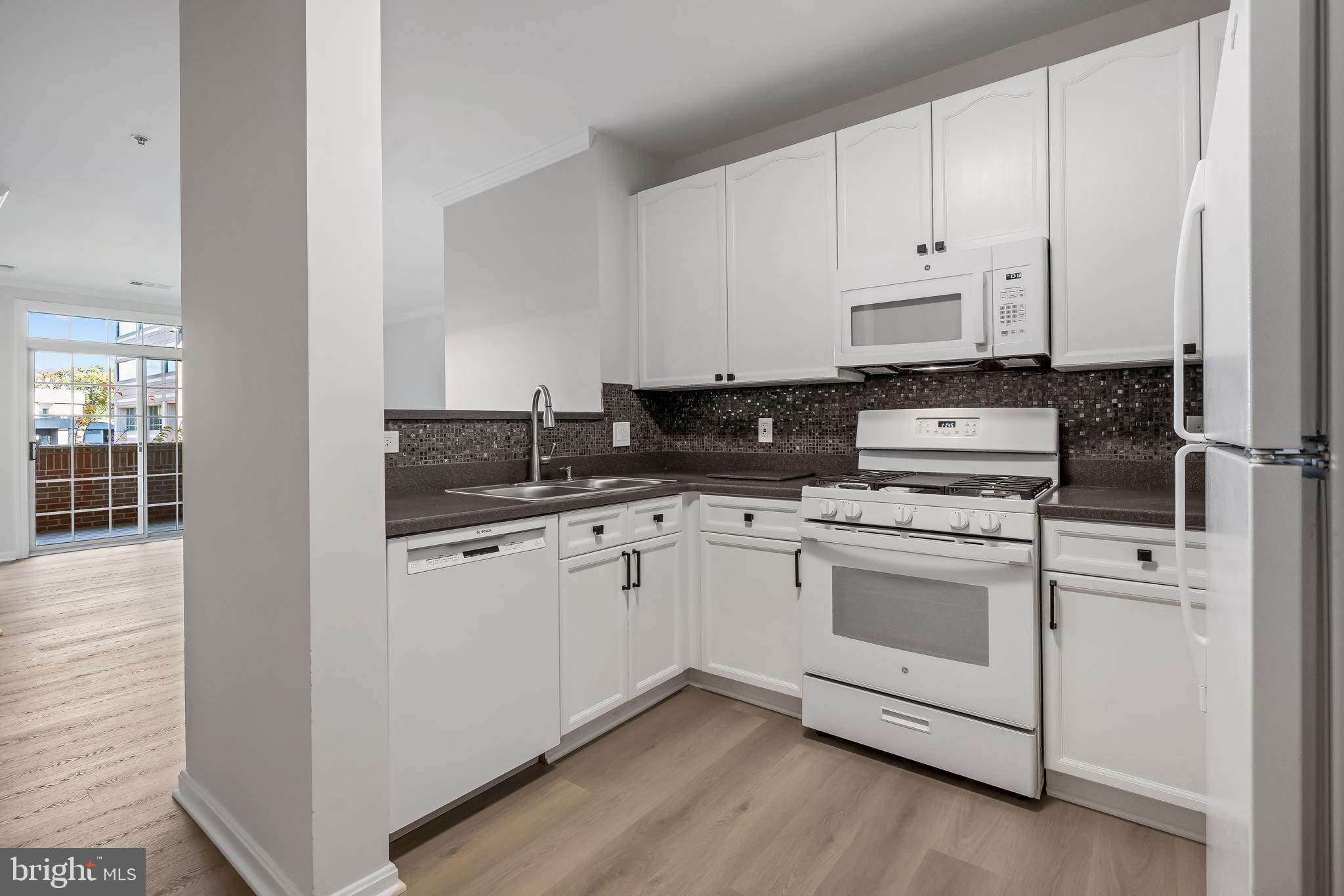 WESTBRIAR - Residential