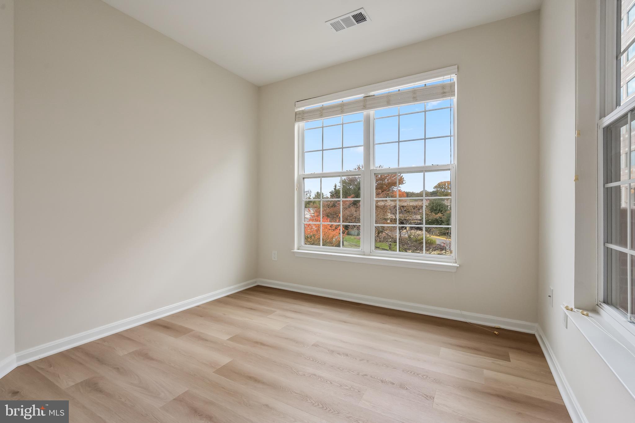 WESTBRIAR - Residential