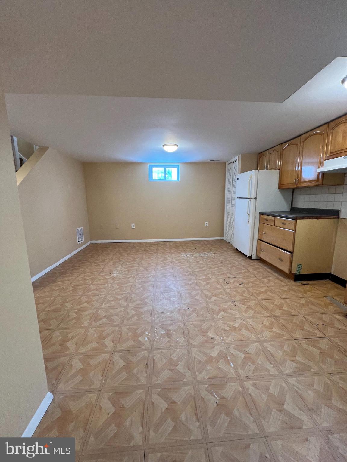 NEW HAMPSHIRE ESTATES - Residential Lease