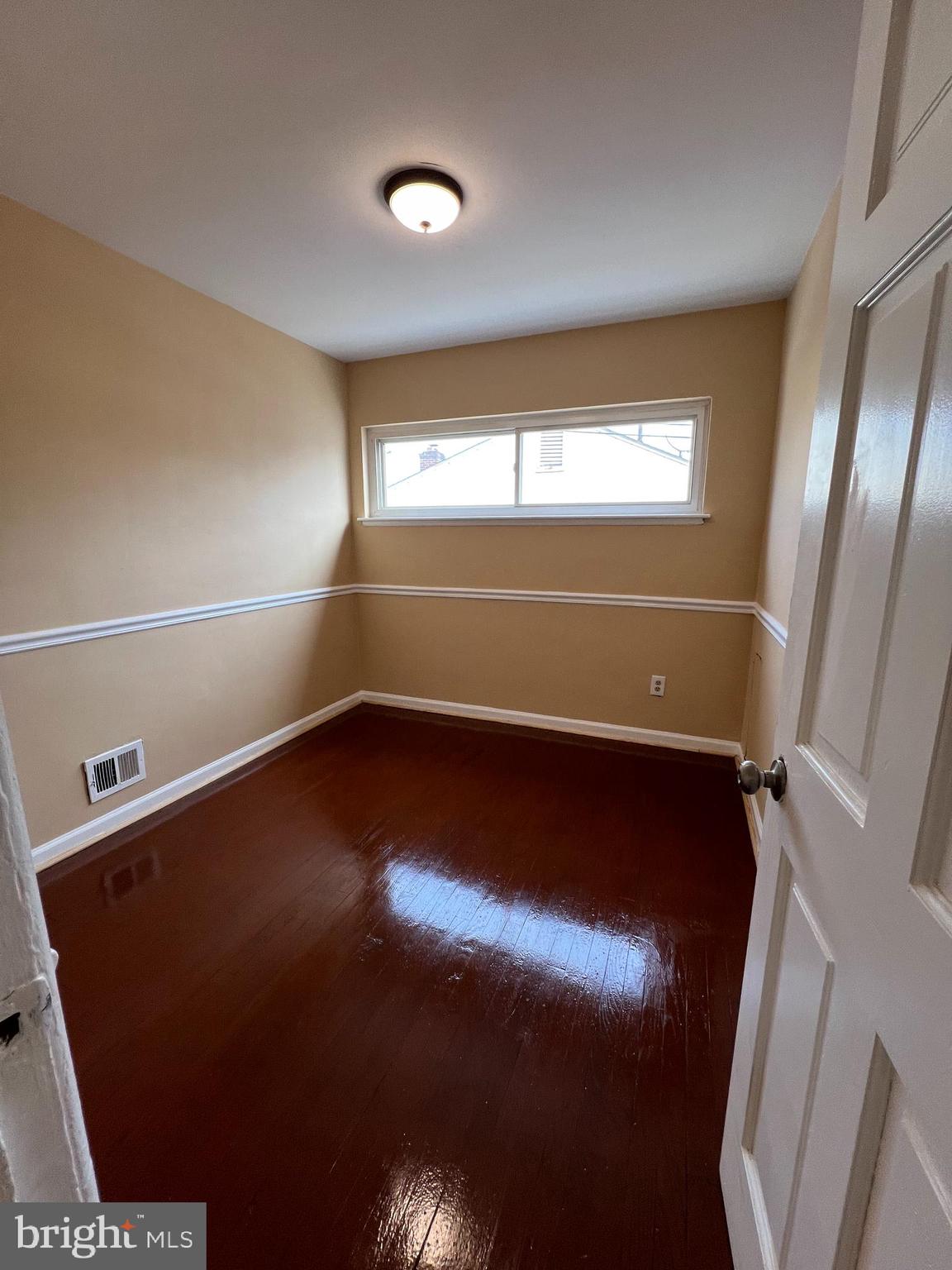 NEW HAMPSHIRE ESTATES - Residential Lease