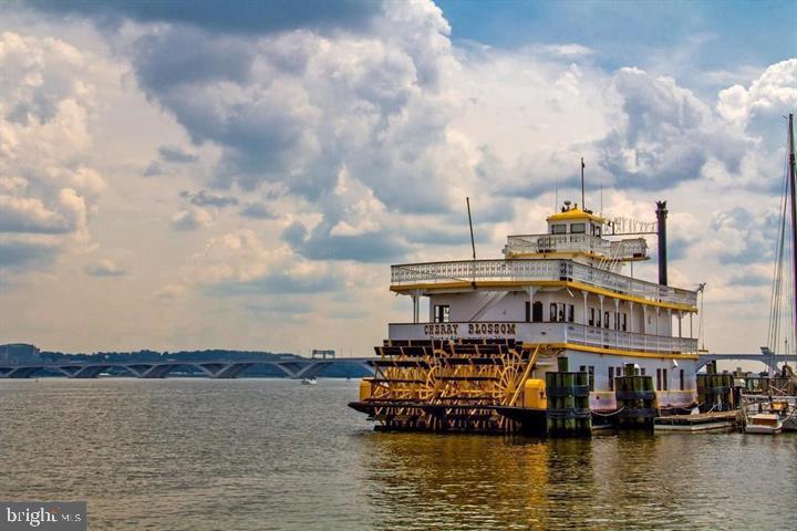 OLD TOWN SE QUADRANT - Residential