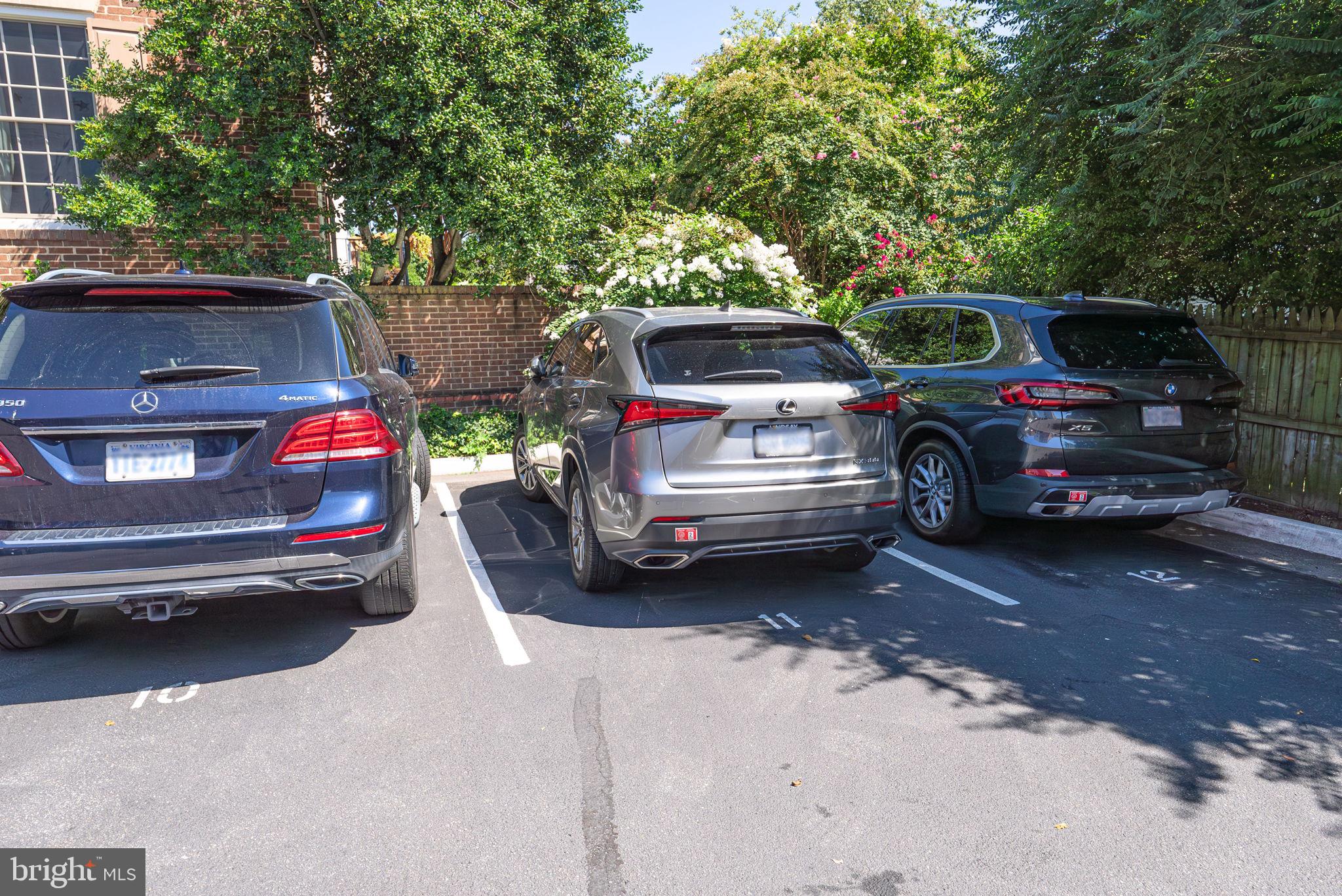 LEE MEWS - Residential