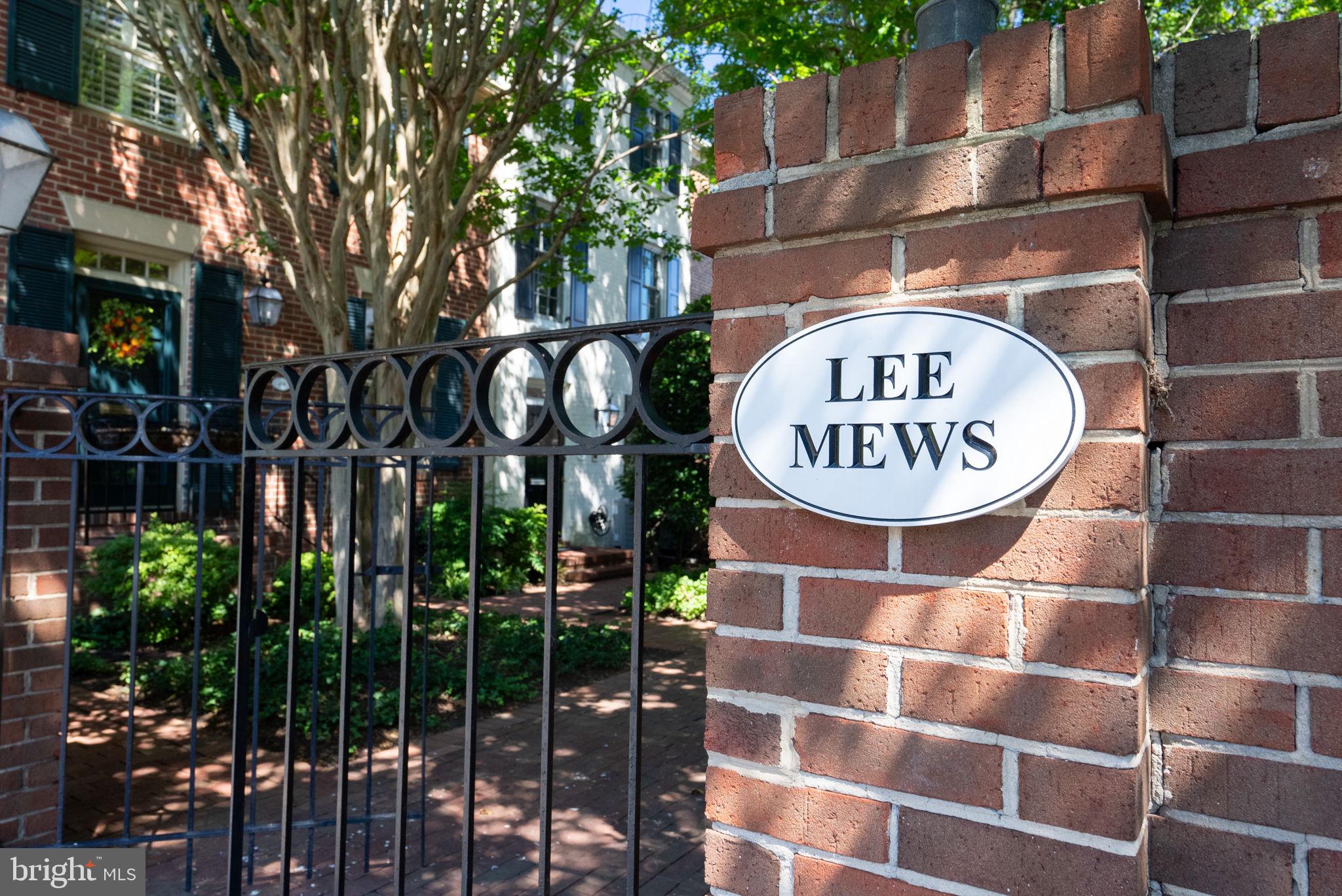 LEE MEWS - Residential