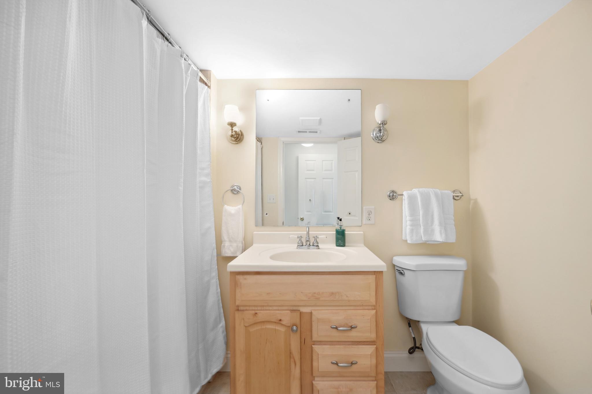 RIVERSIDE - Residential