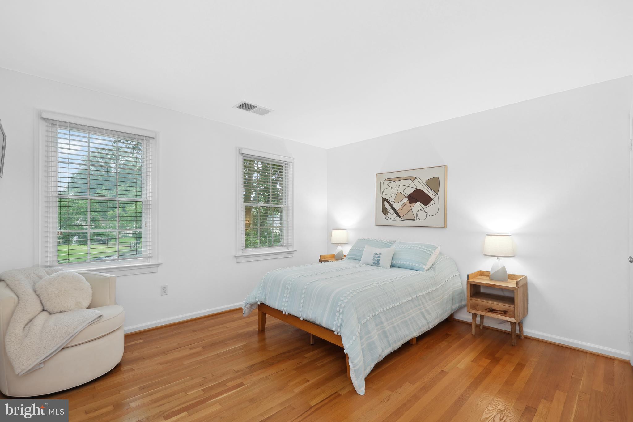 RIVERSIDE - Residential