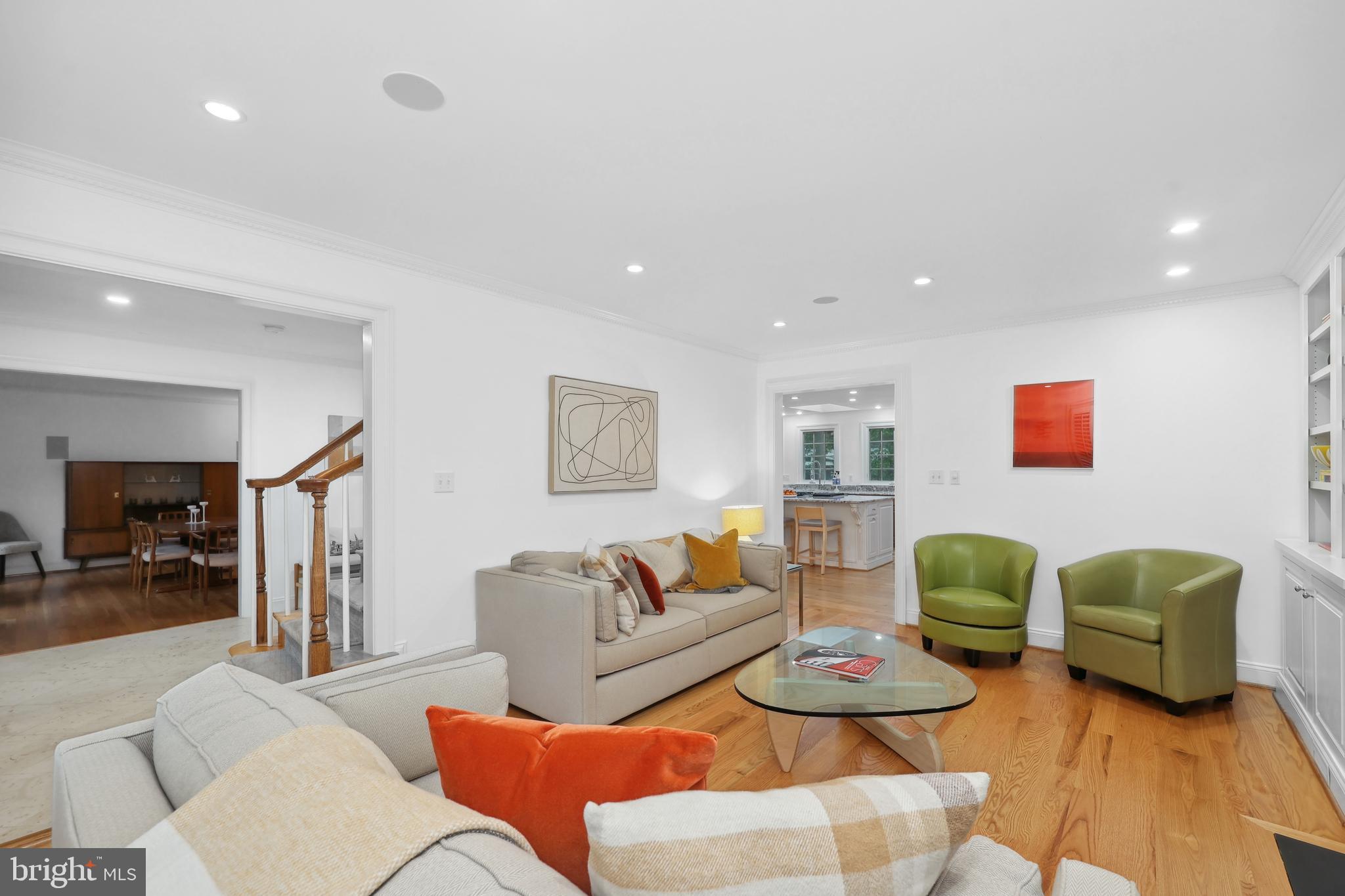 RIVERSIDE - Residential