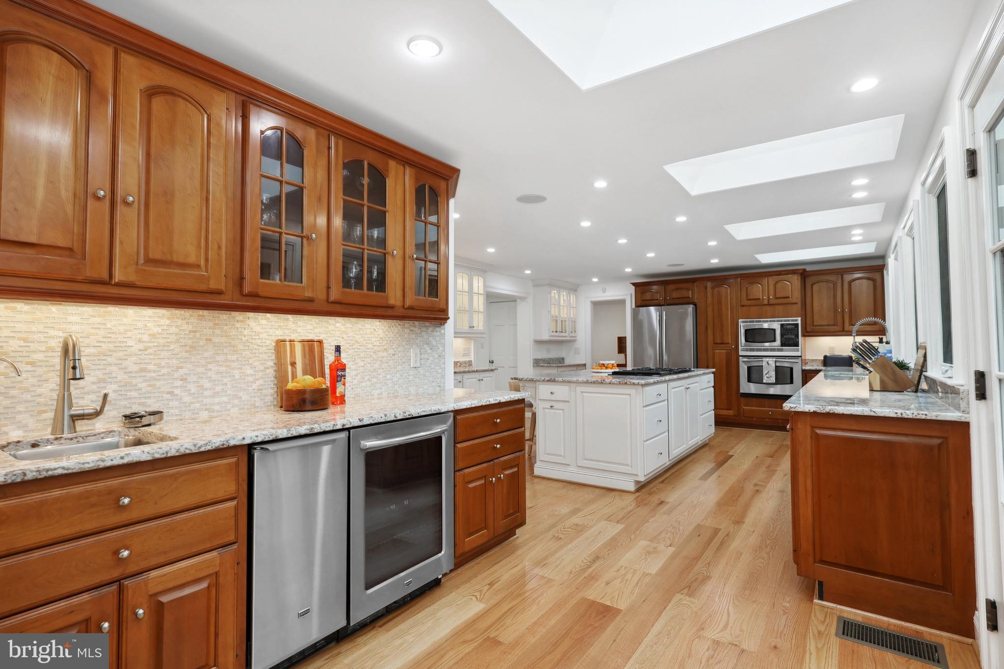 RIVERSIDE - Residential