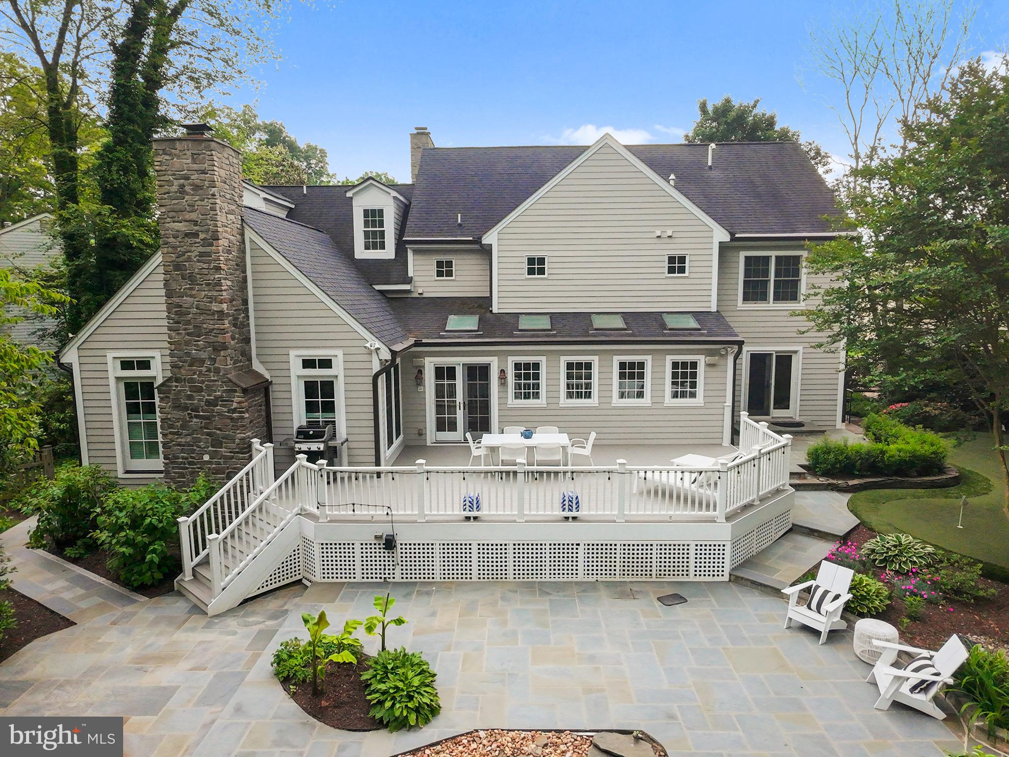 RIVERSIDE - Residential