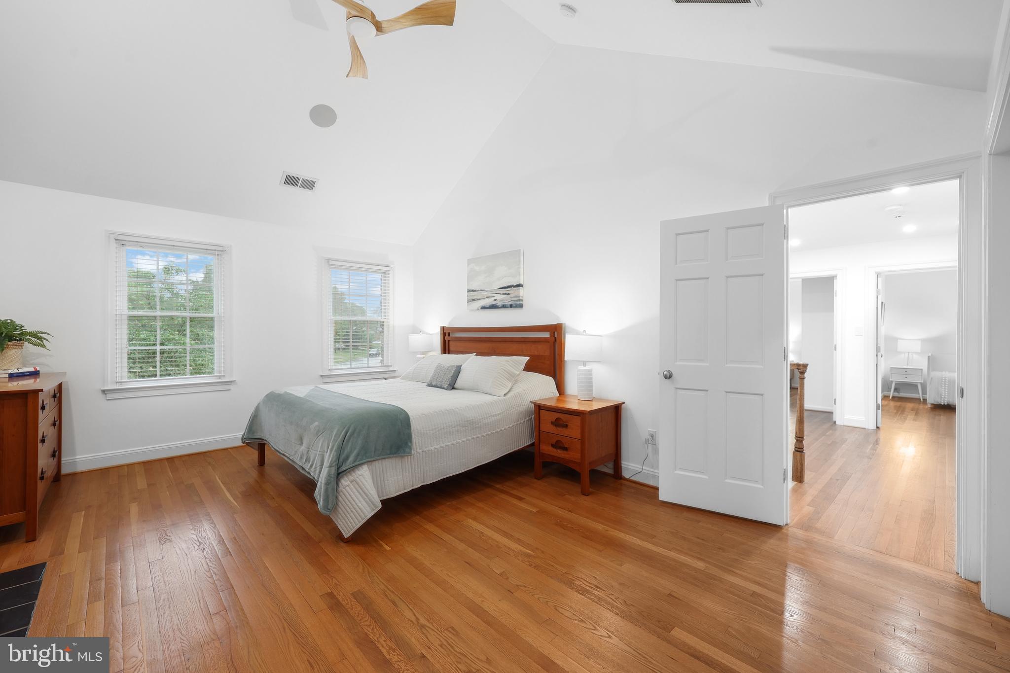 RIVERSIDE - Residential