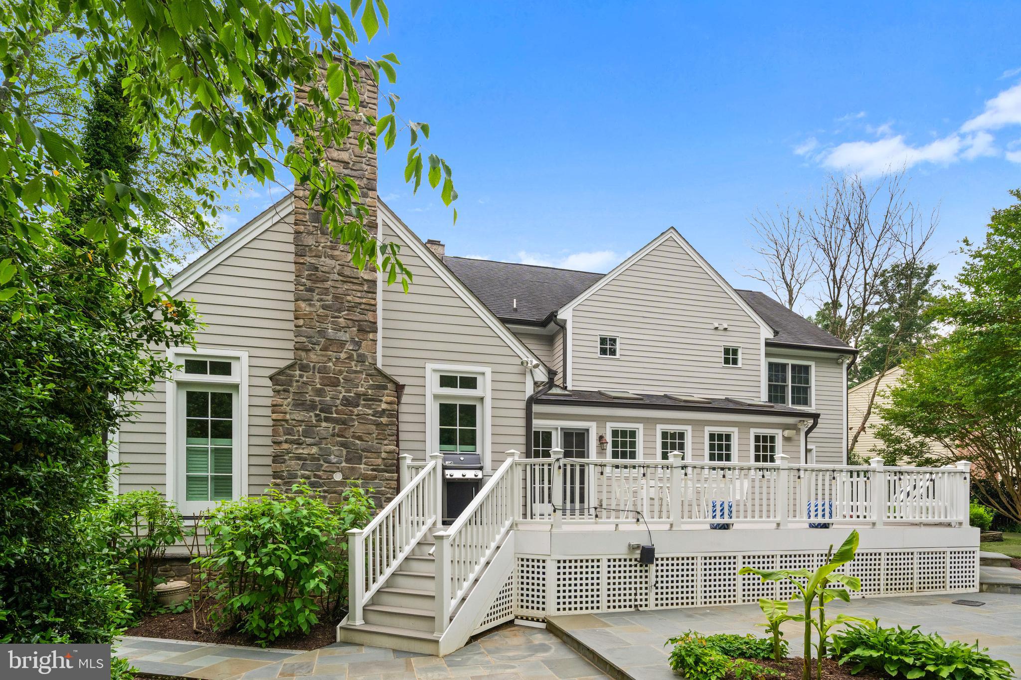 RIVERSIDE - Residential