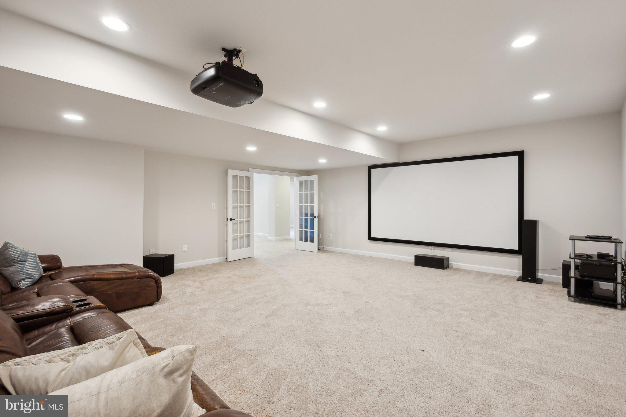 WILLOWSFORD - Residential