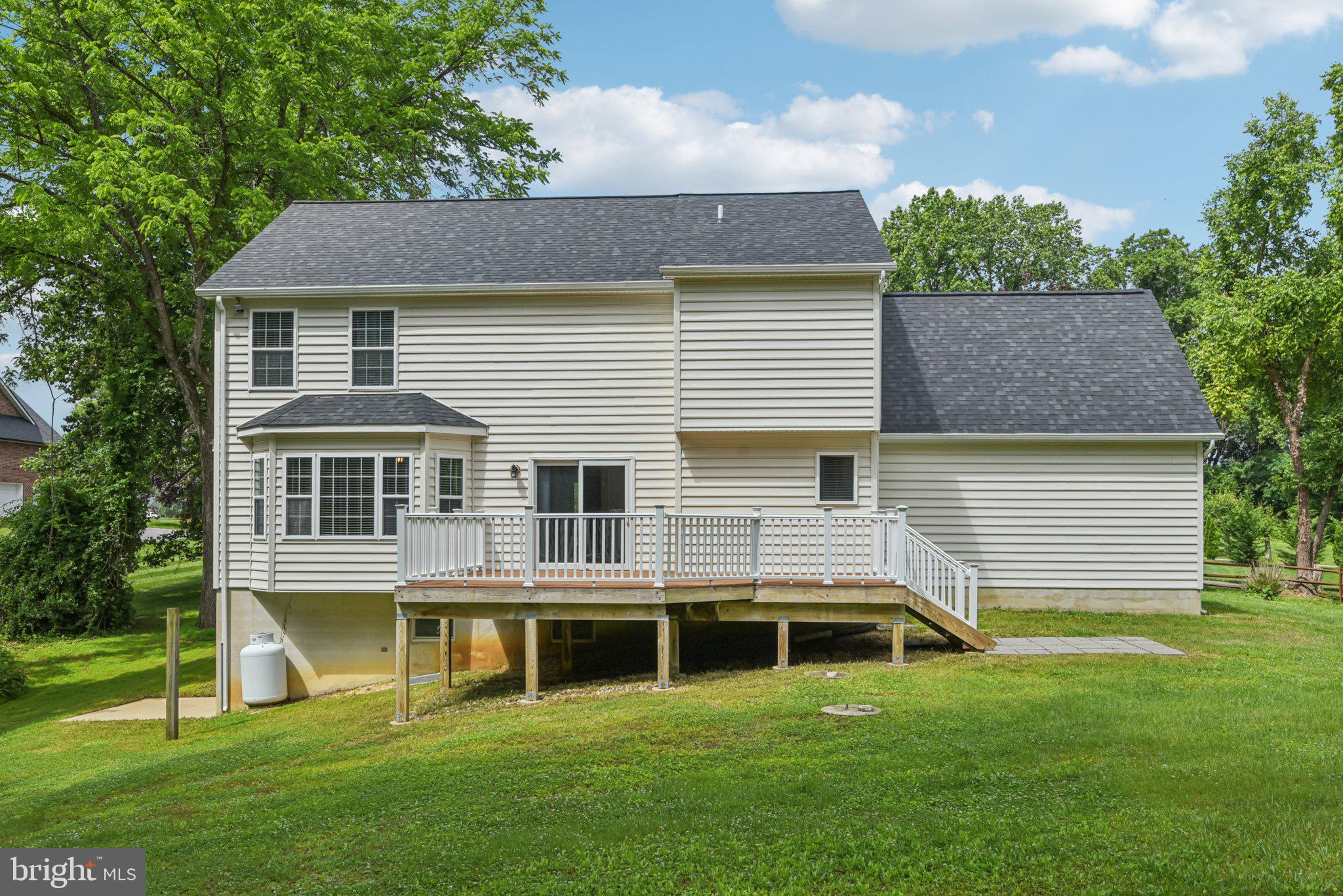 PEACH BLOSSOM FARM - Residential