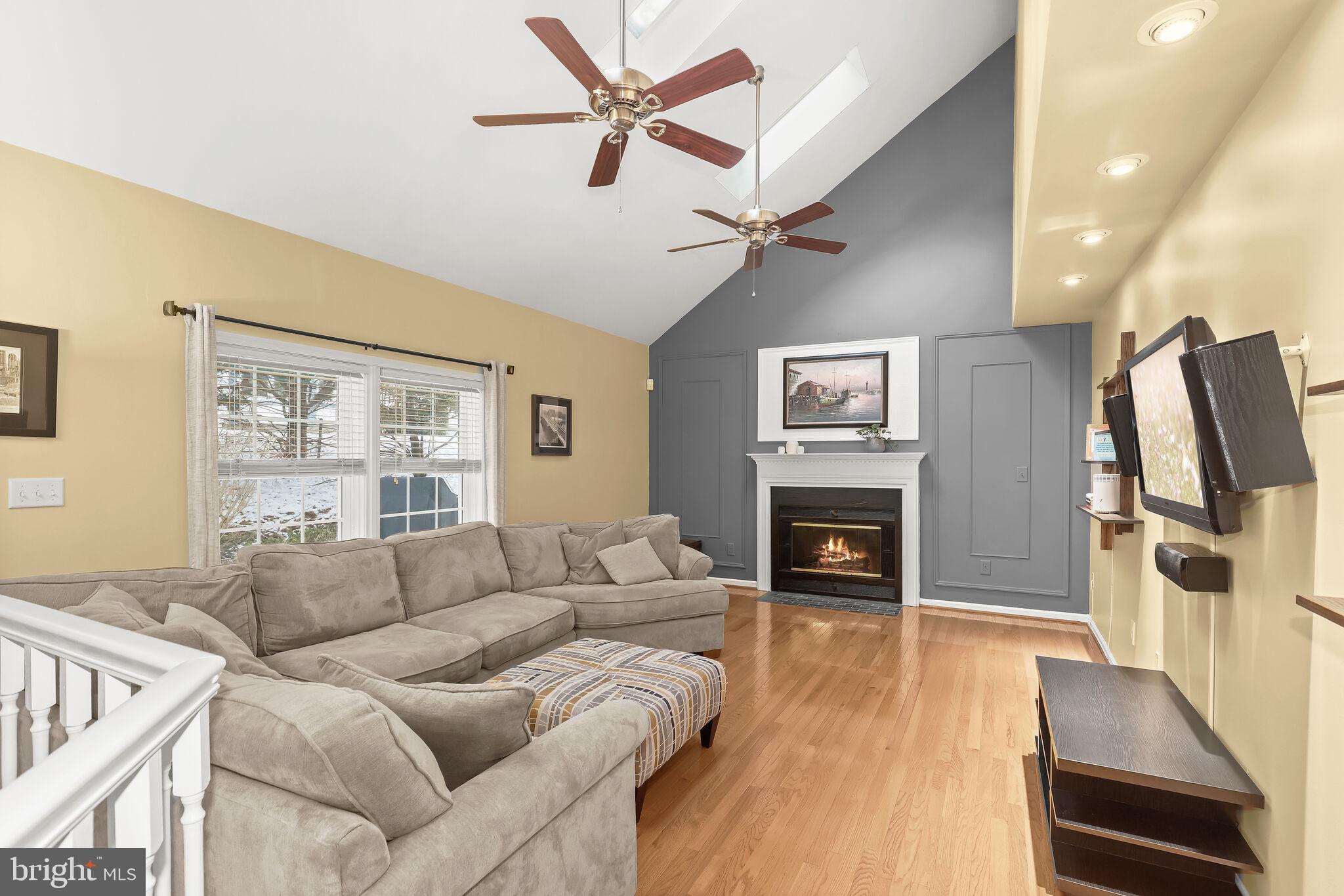 VILLAGE OF LONG REACH - Residential