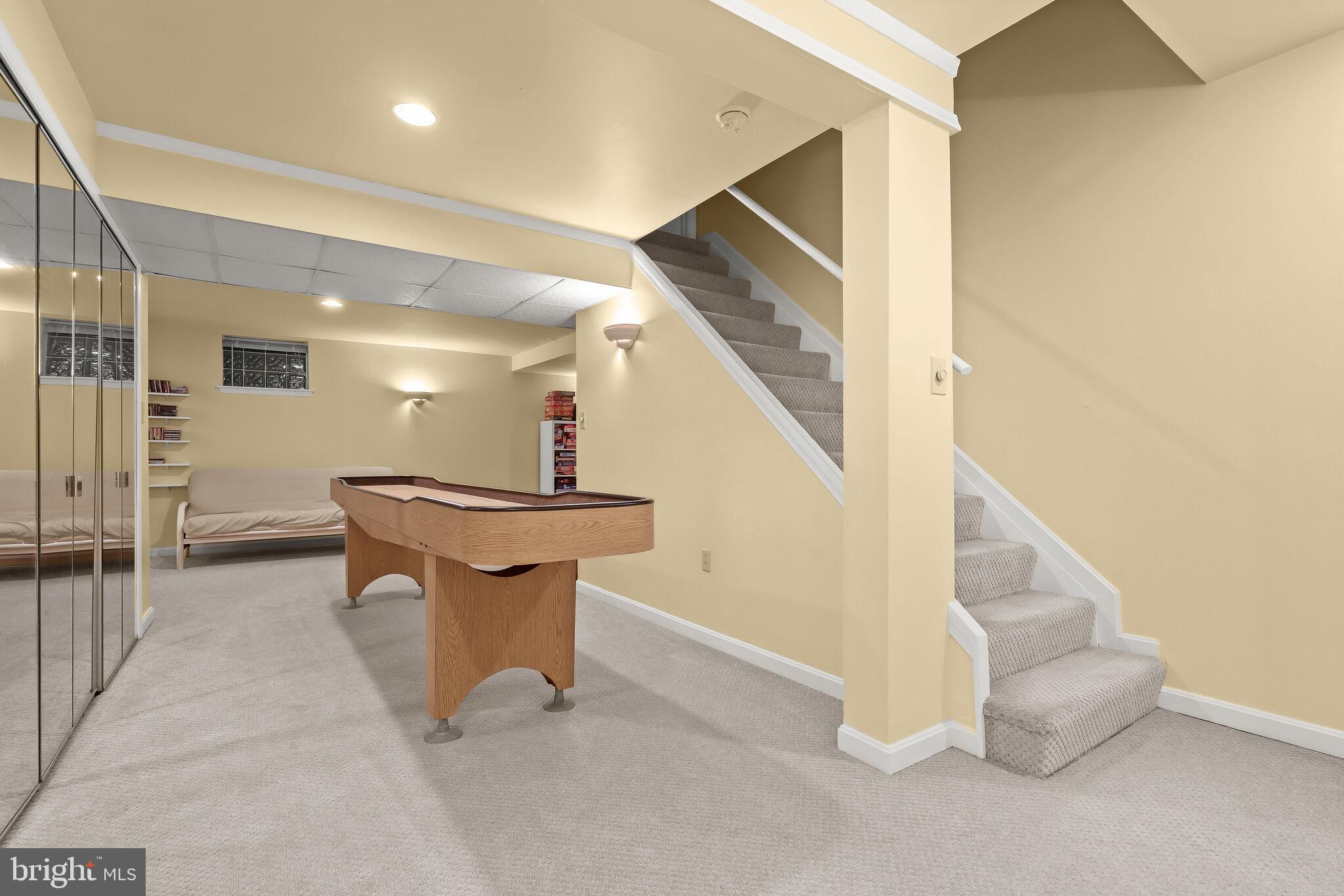 VILLAGE OF LONG REACH - Residential