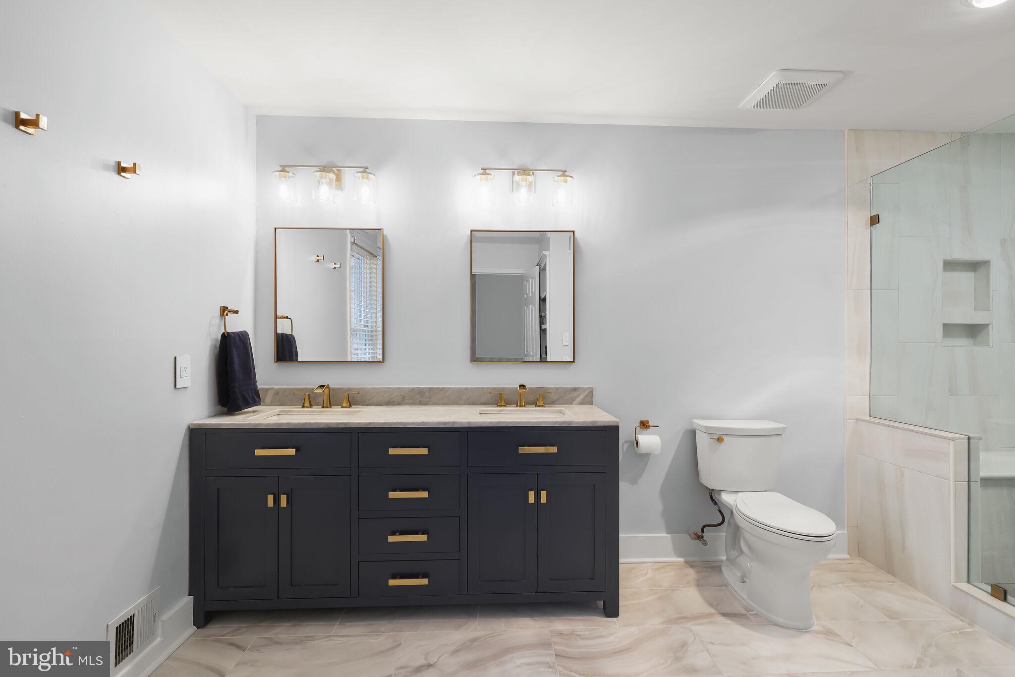 VILLAGE OF LONG REACH - Residential