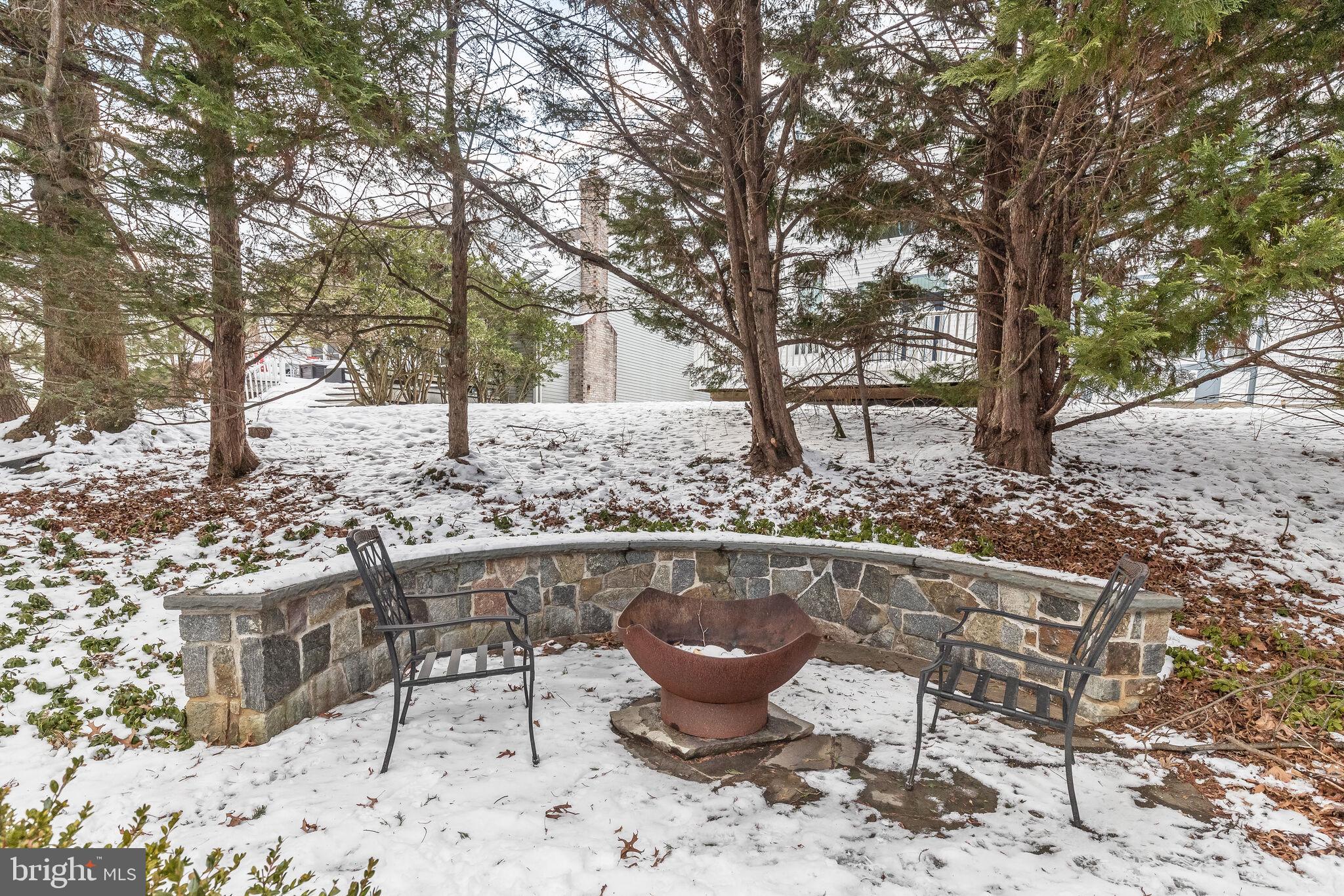 VILLAGE OF LONG REACH - Residential