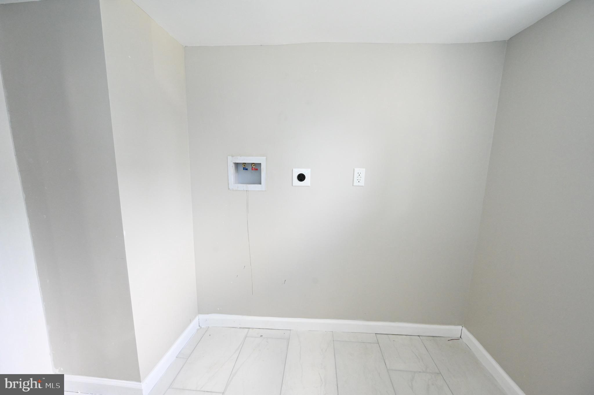 WAVERLY - Residential