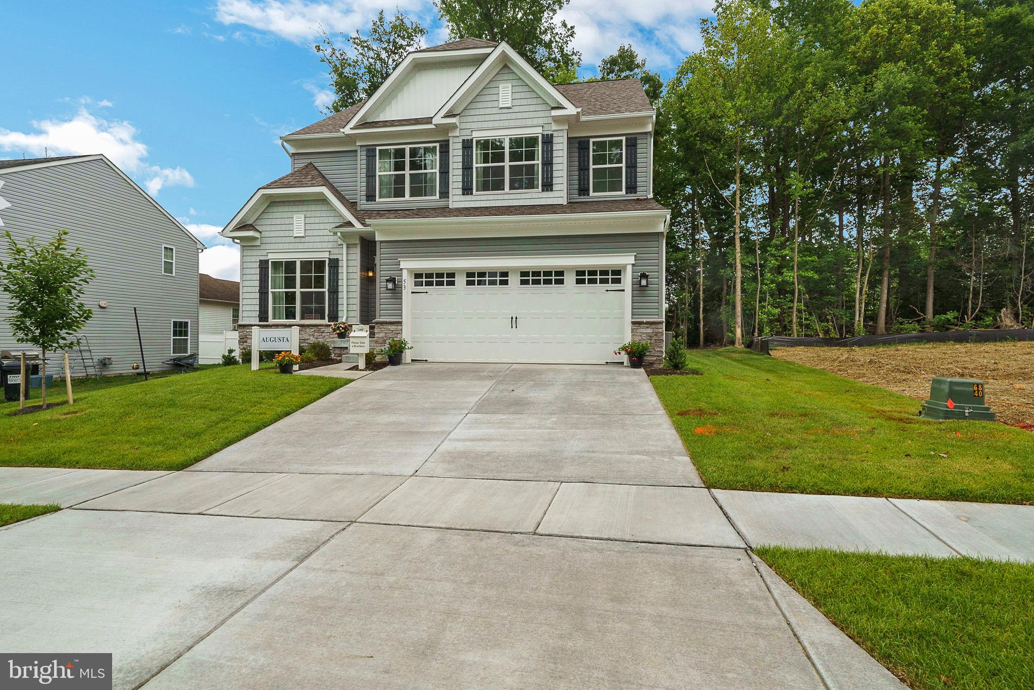 4025 ROLLING MEADOW COURT