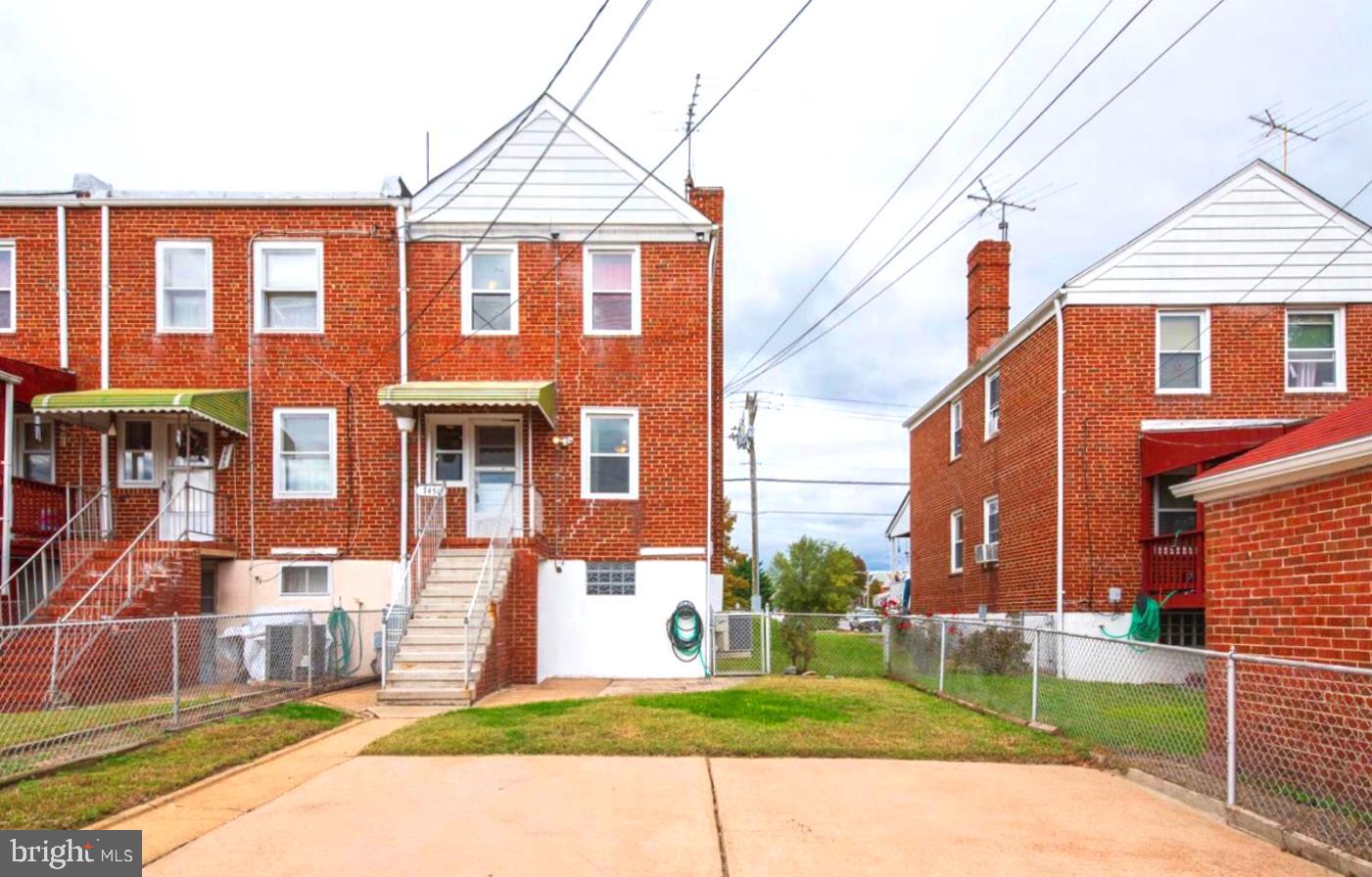 EASTFIELD - Residential