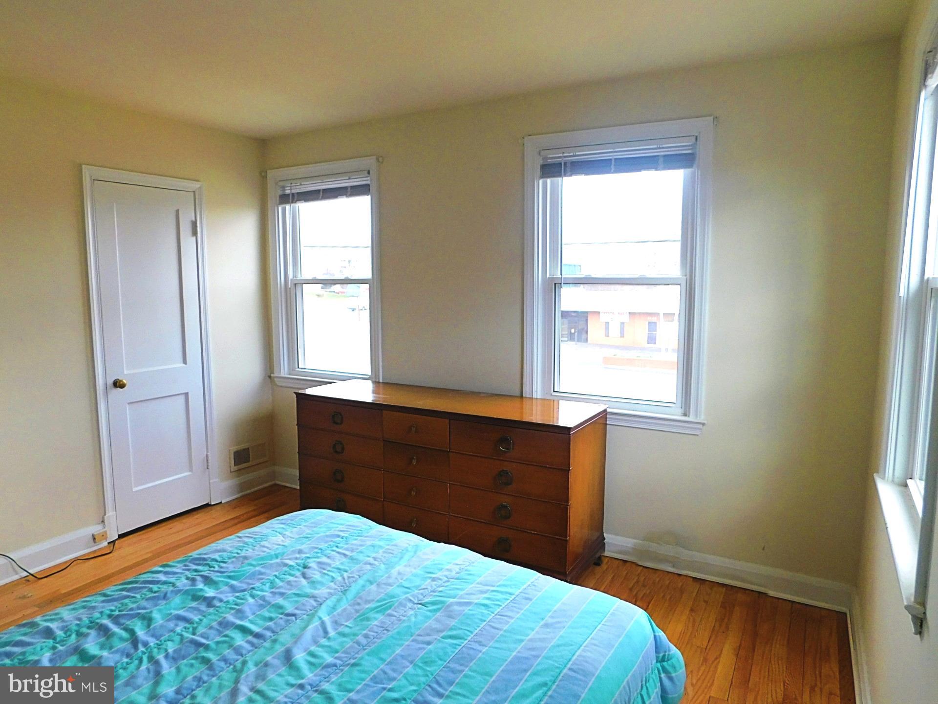 EASTFIELD - Residential