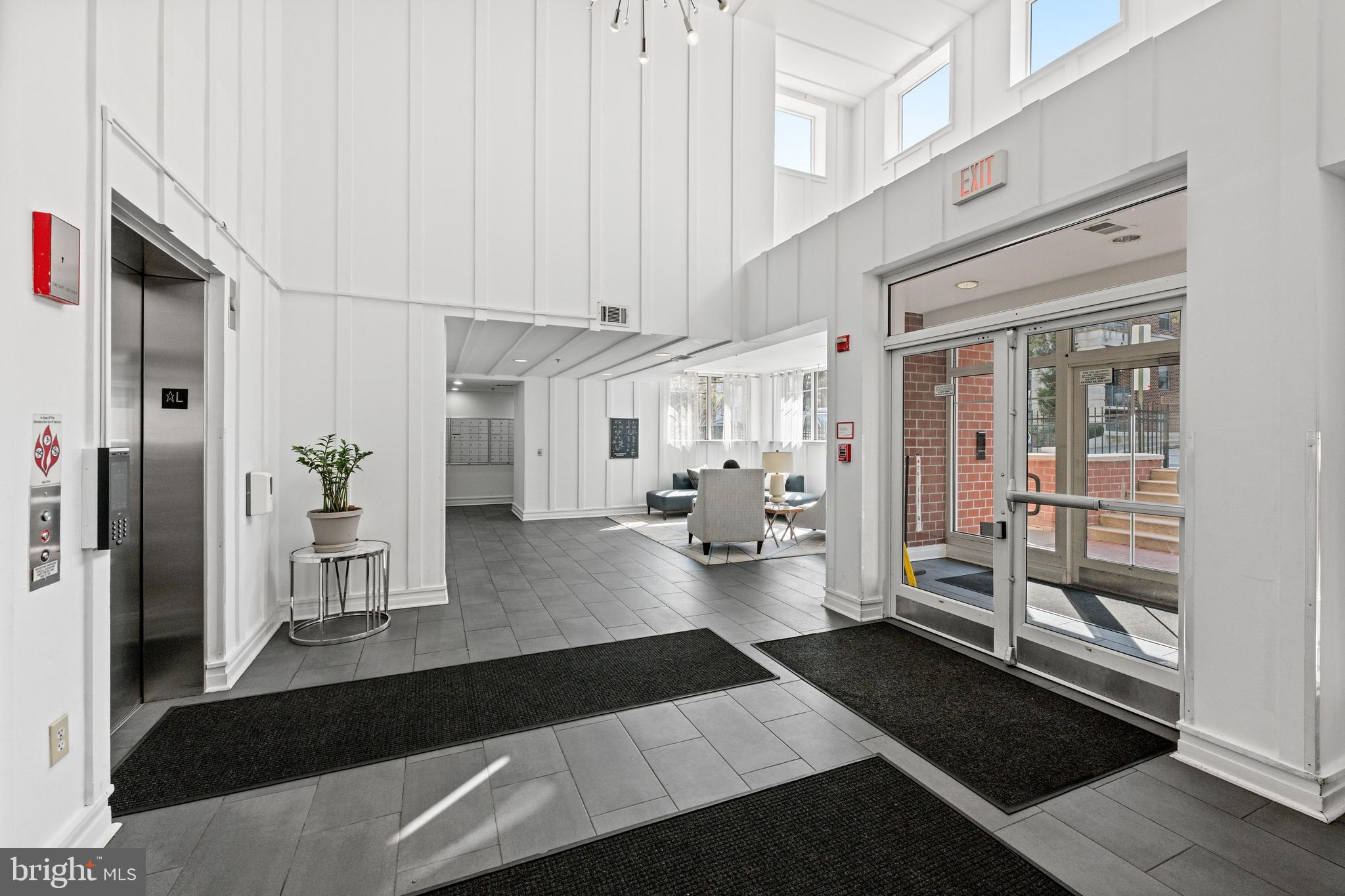 2001 12TH STREET NW 407