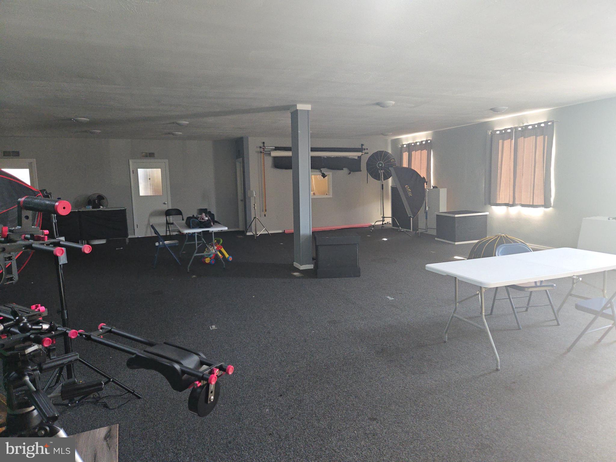 106 CIRCLE AVENUE 215