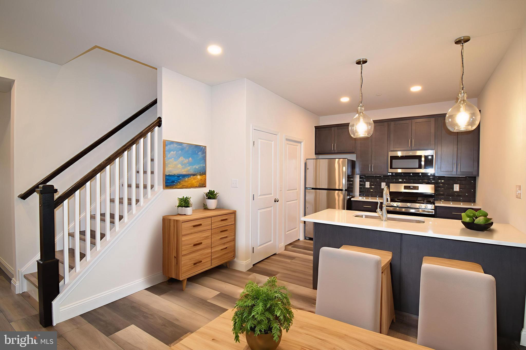 HAWKSTONE VILLAGE - Residential