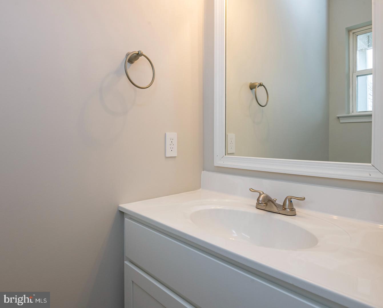 HAWKSTONE VILLAGE - Residential