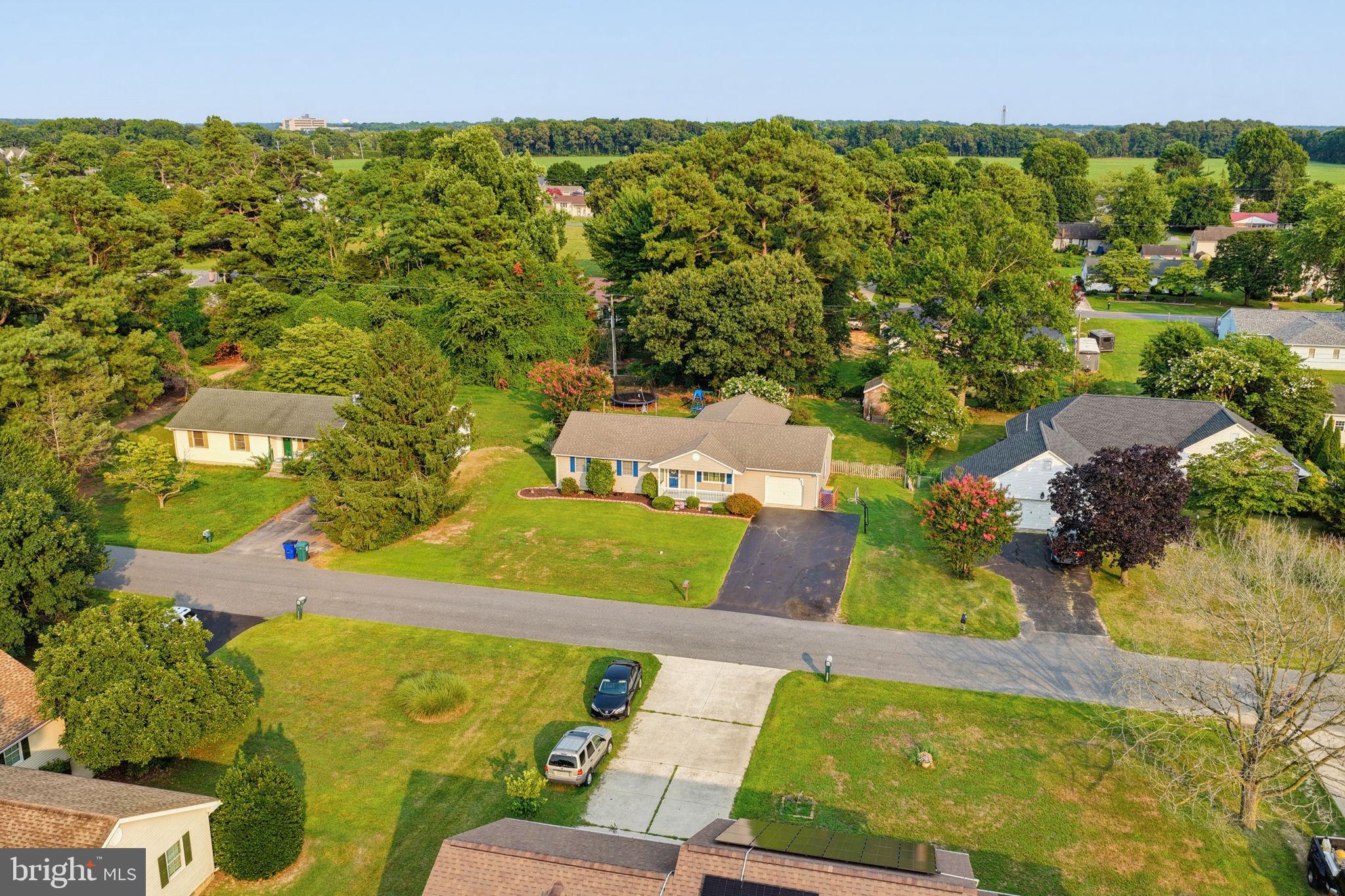 618 ABBOTT DRIVE