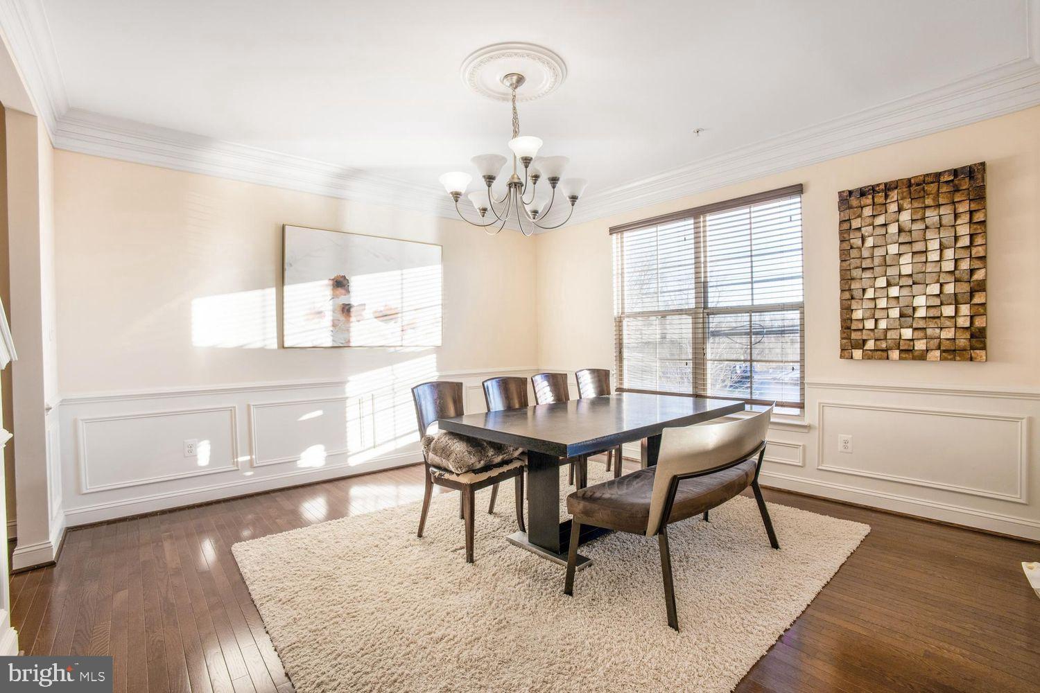 LAYHILL OVERLOOK - Residential Lease