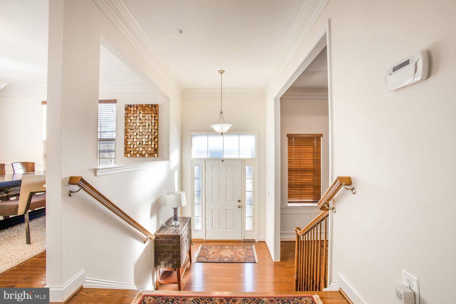 LAYHILL OVERLOOK - Residential Lease