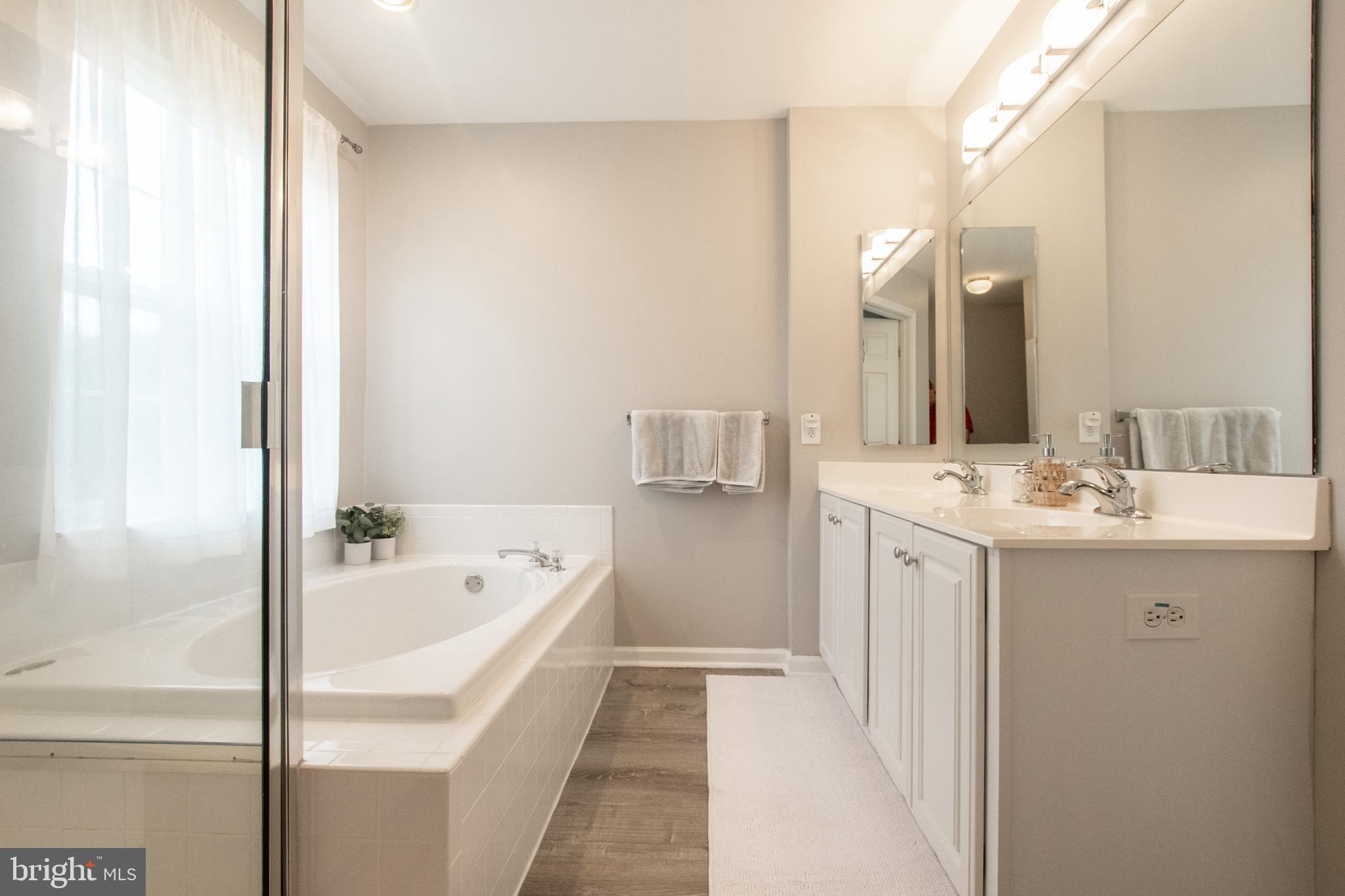 EXTON STATION - Residential