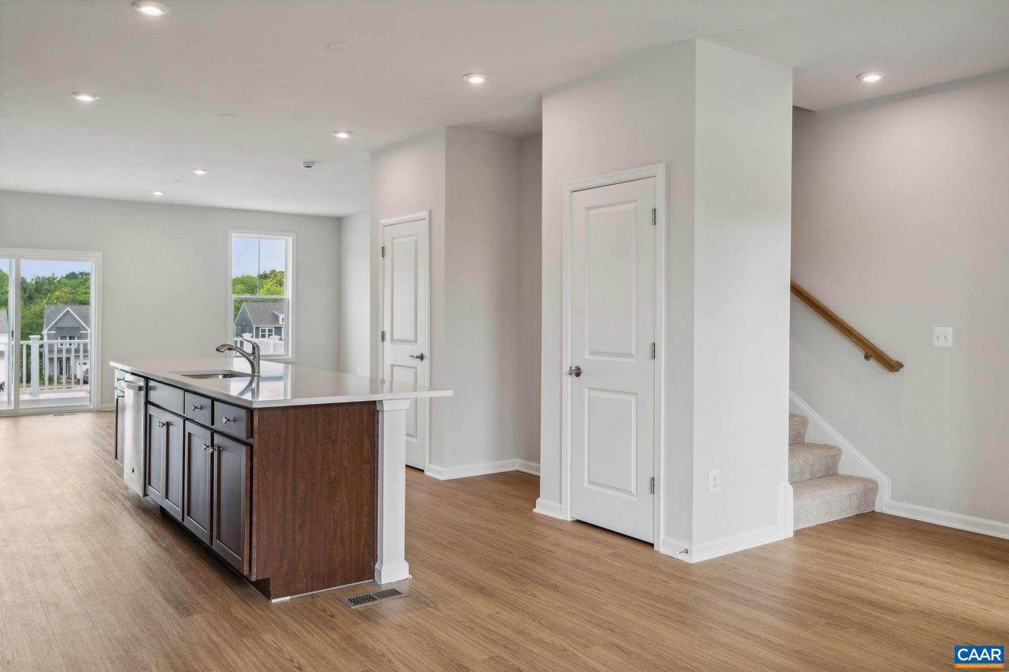 PLEASANT GREEN - Residential