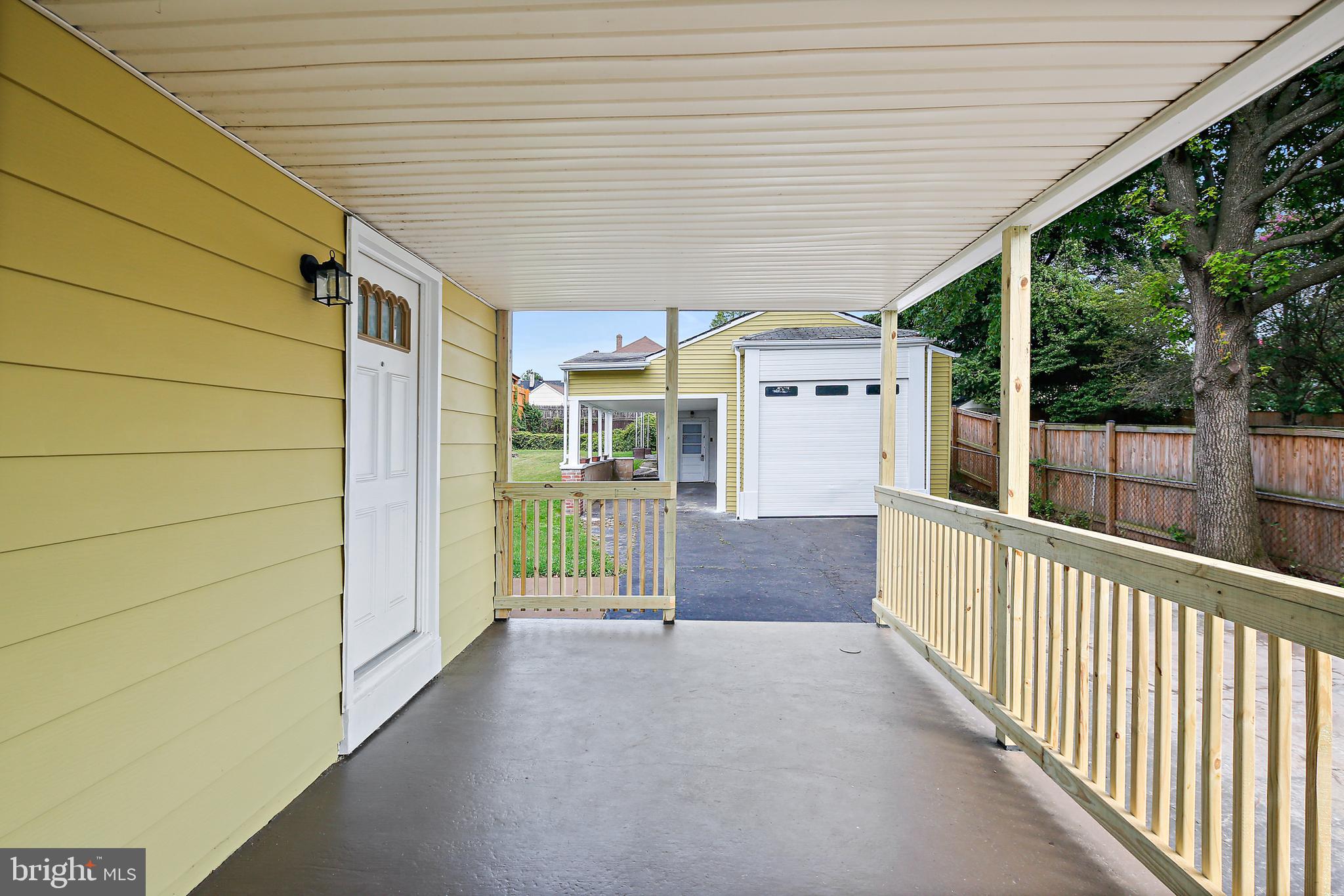 MIDDLE RIVER - Residential