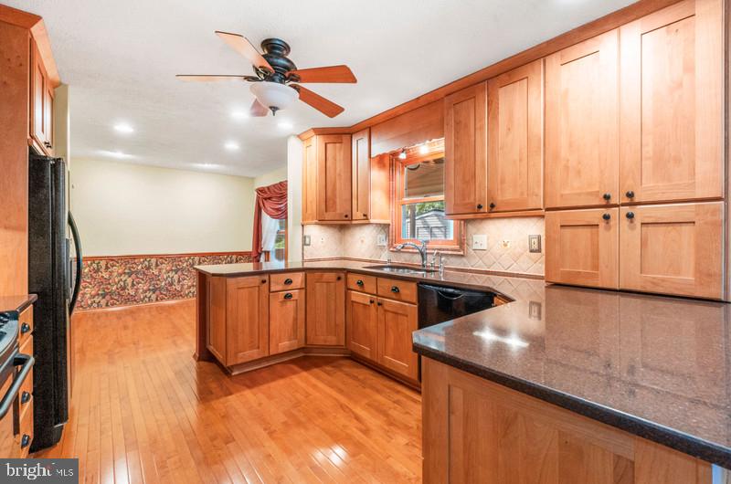 PARKVIEW TRAIL - Residential