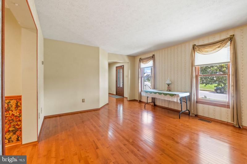 PARKVIEW TRAIL - Residential