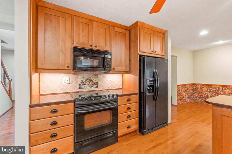 PARKVIEW TRAIL - Residential