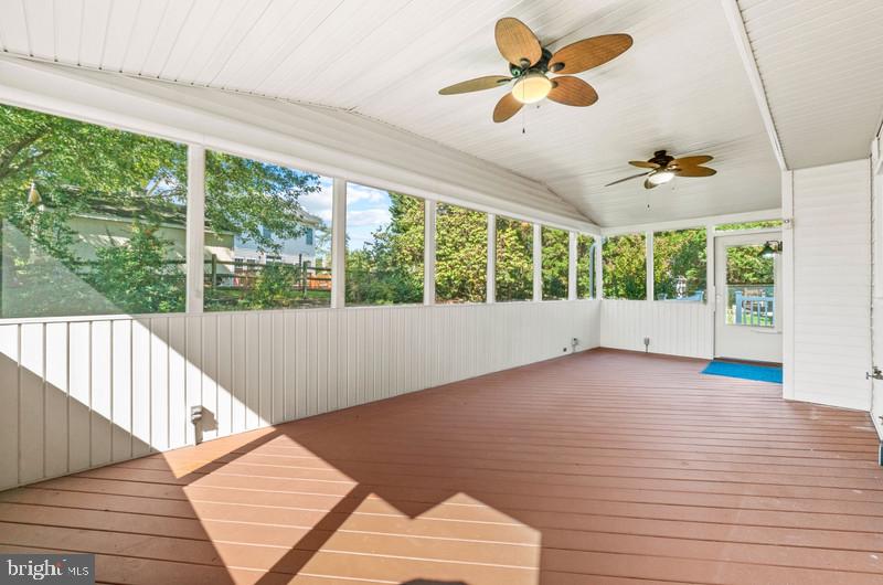 PARKVIEW TRAIL - Residential