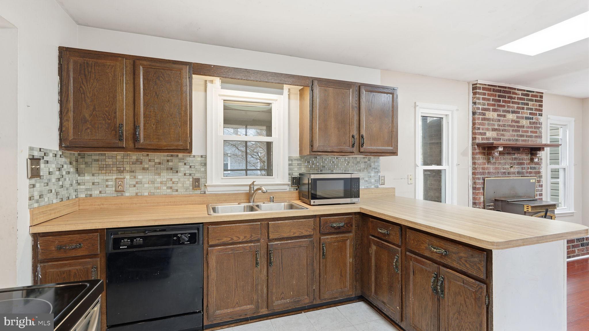 SHADOW WOODS - Residential