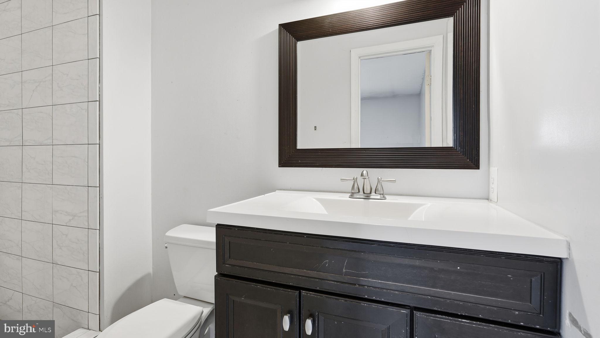 SHADOW WOODS - Residential